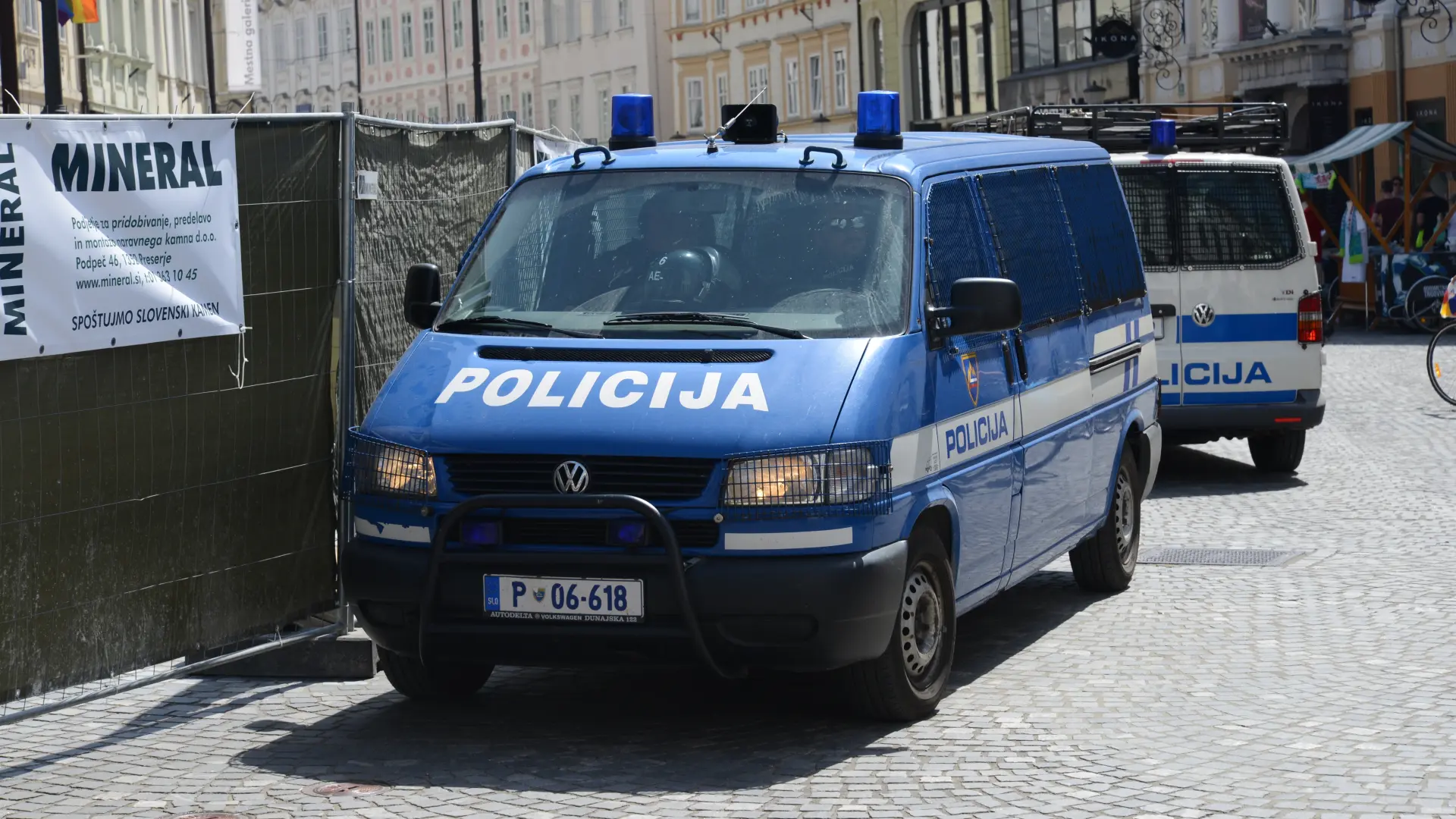 shutterstock, policija slovenije-69b453c043b8d.webp