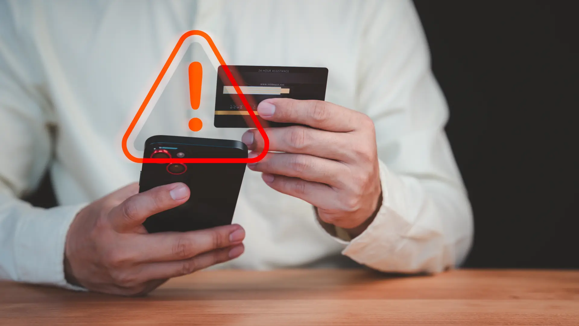 shutterstock, prevara, kreditna kartica, telefon-69b16d277af5c.webp