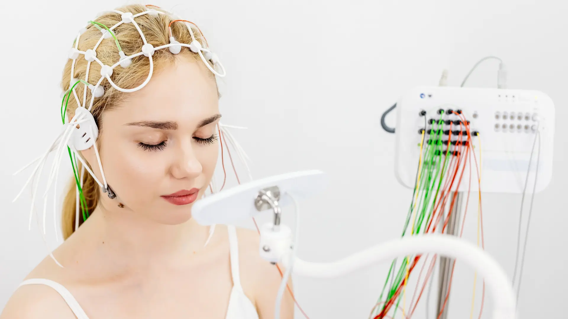 shutterstock_2504037795 epilepsija glava istraživanje terapija-69b55cbda1658.webp