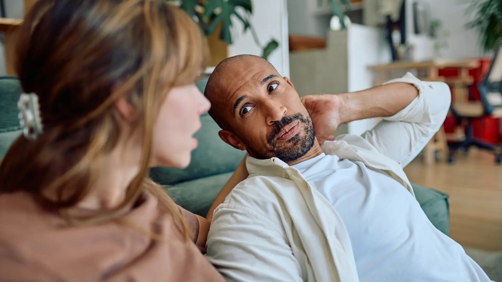 shutterstock_2679072961 ljubav veza rasprava raskid razgovor muškarac-69b3141027110.webp