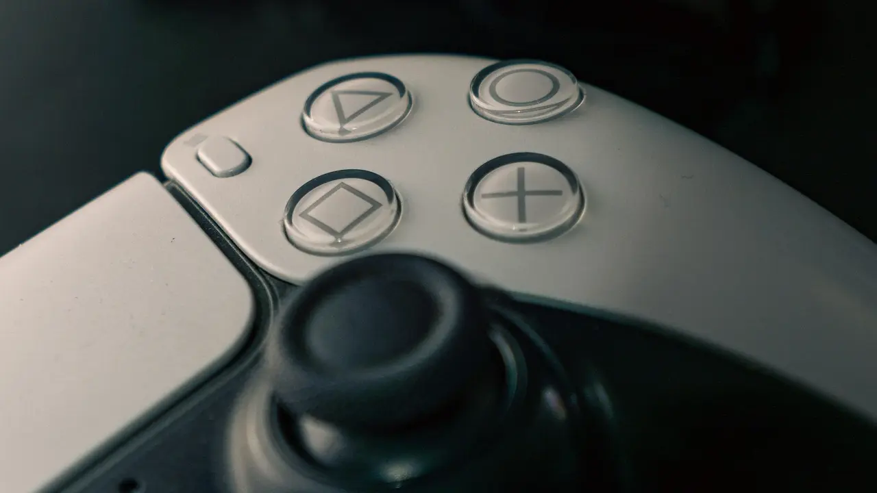 sony playstation 5 kontroler-69afce86e9423.webp