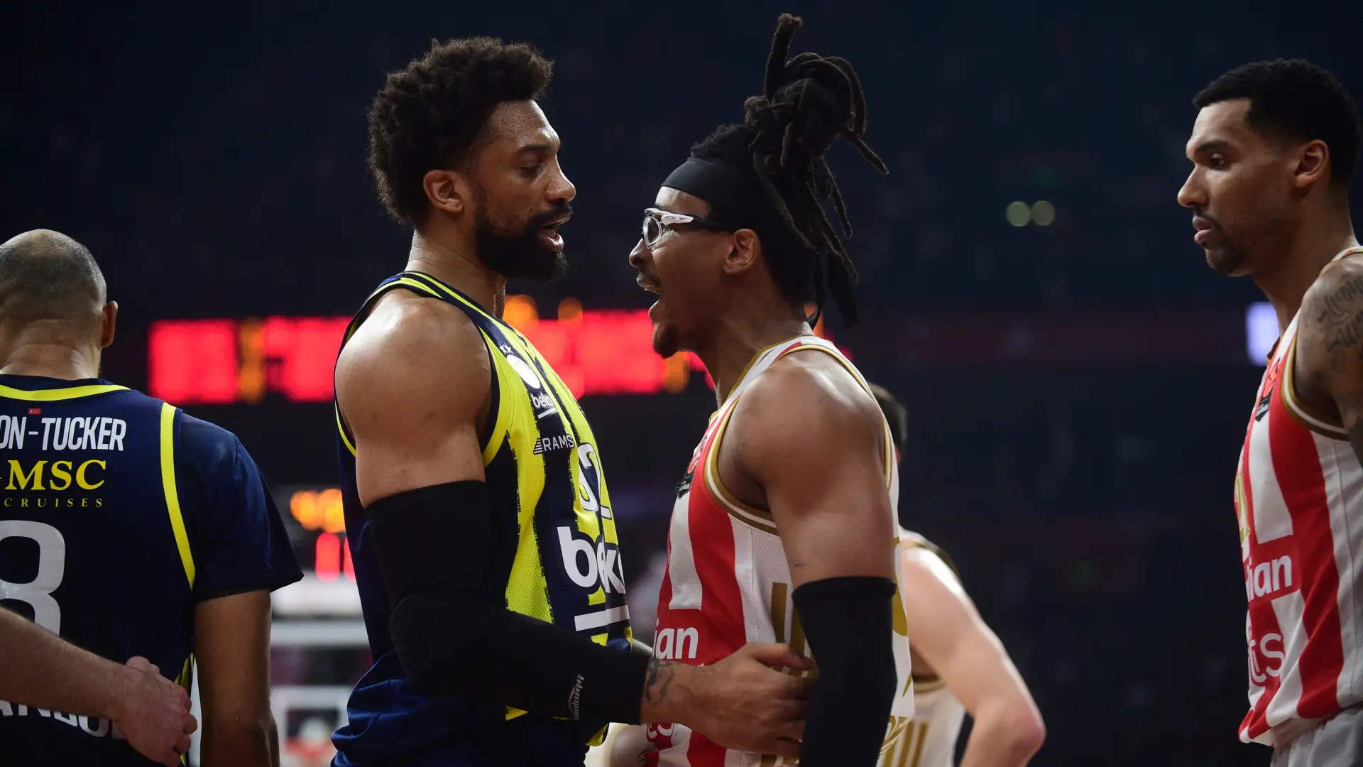 zvezda_vs_fenerbahce_13032026_0058 cima moneke dusan milenkovic-69b48099e82b1.webp