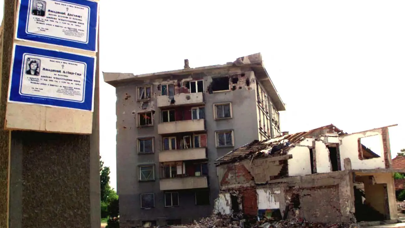 Aleksinac NATO bombardovanje 1999 profimedia-0068758895-69d286845eb04.webp