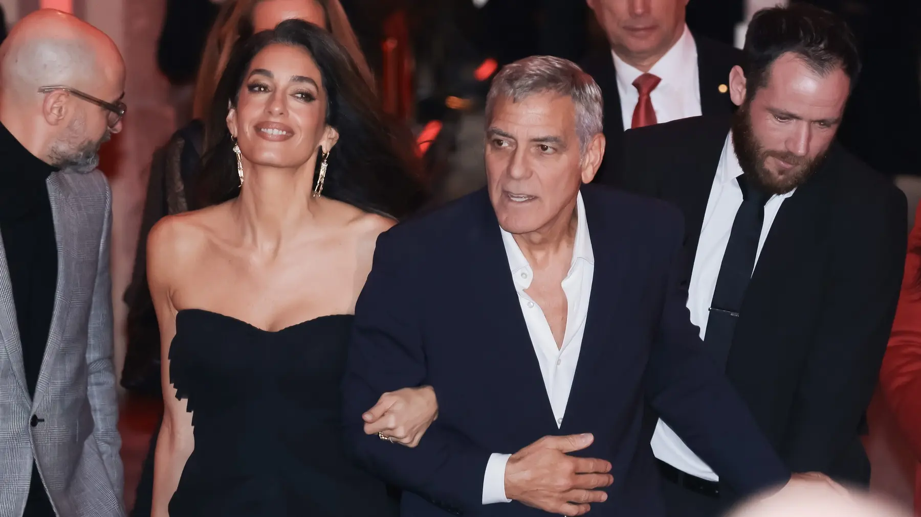 Amal Kluni, Džordž Kluni, BACKGRID  Backgrid USA  Profimedia-69d507e520d72.webp