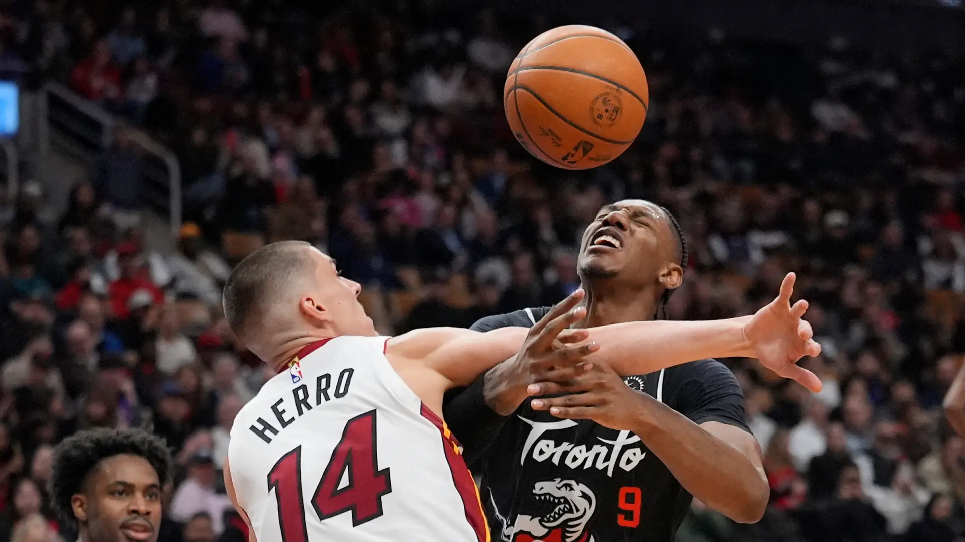 KK Torotmo reptorski KK Majami hit  John E. Sokolowski-Imagn Images-69d8970f064c1.webp