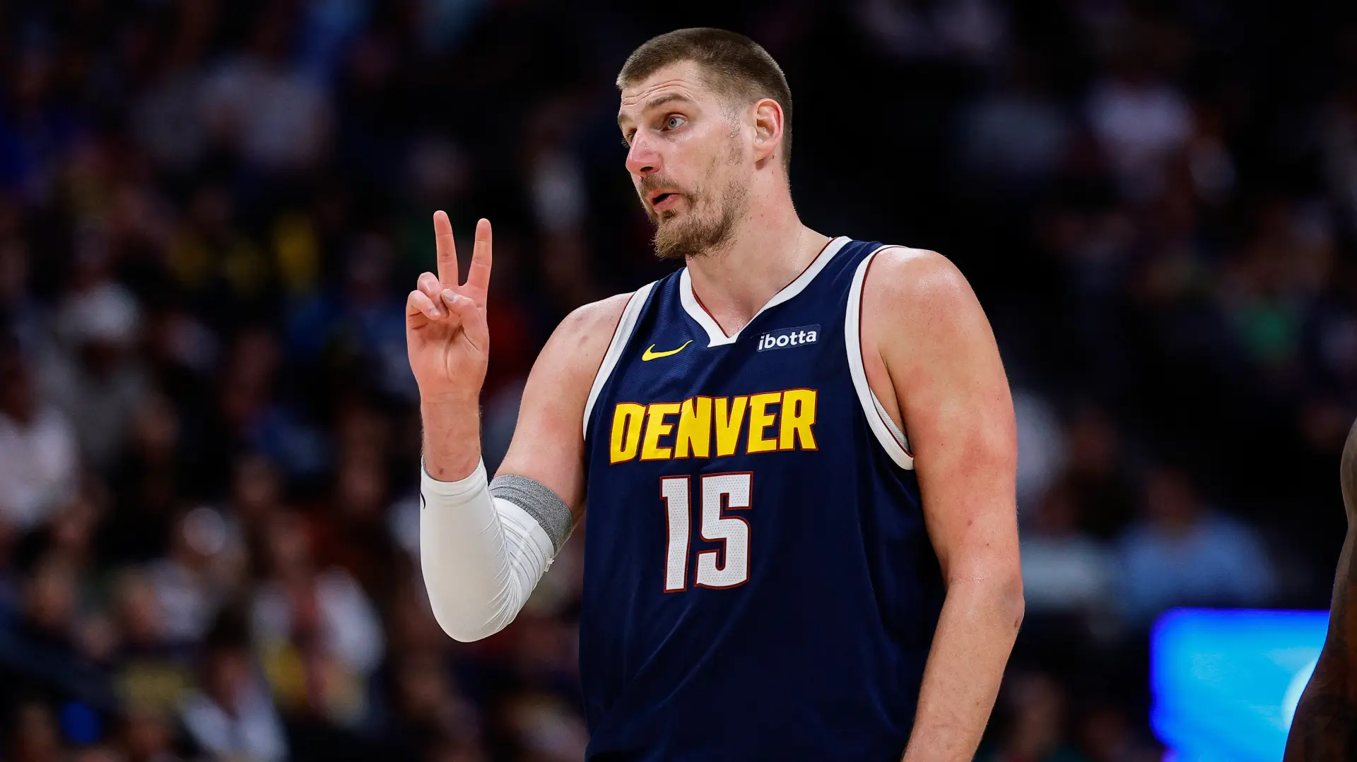 Nikola Jokić IMAGN IMAGES via Reuters (2)-69e097bba26de.webp