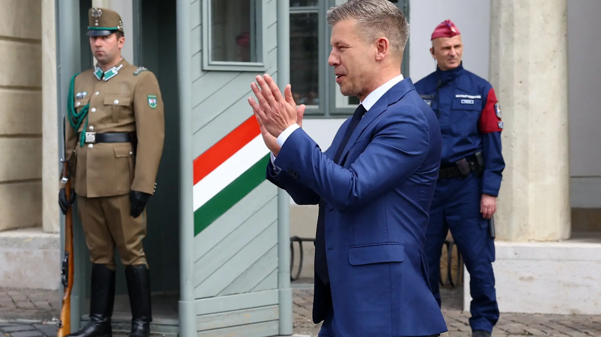 Peter Mađar REUTERS Bernadett Szabo-69e0f11c6ba13.webp