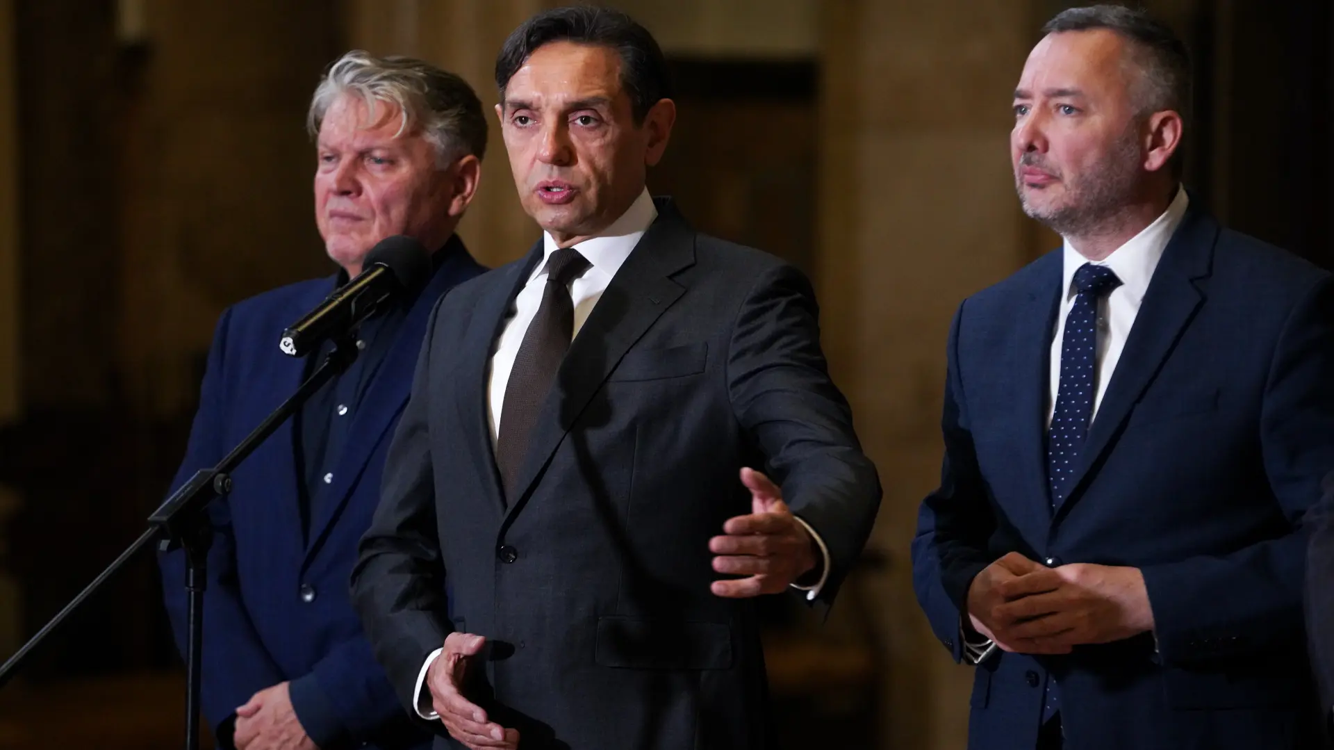 TANJUG, Aleksandar Vulin (2)-69cf7c0e3badb.webp