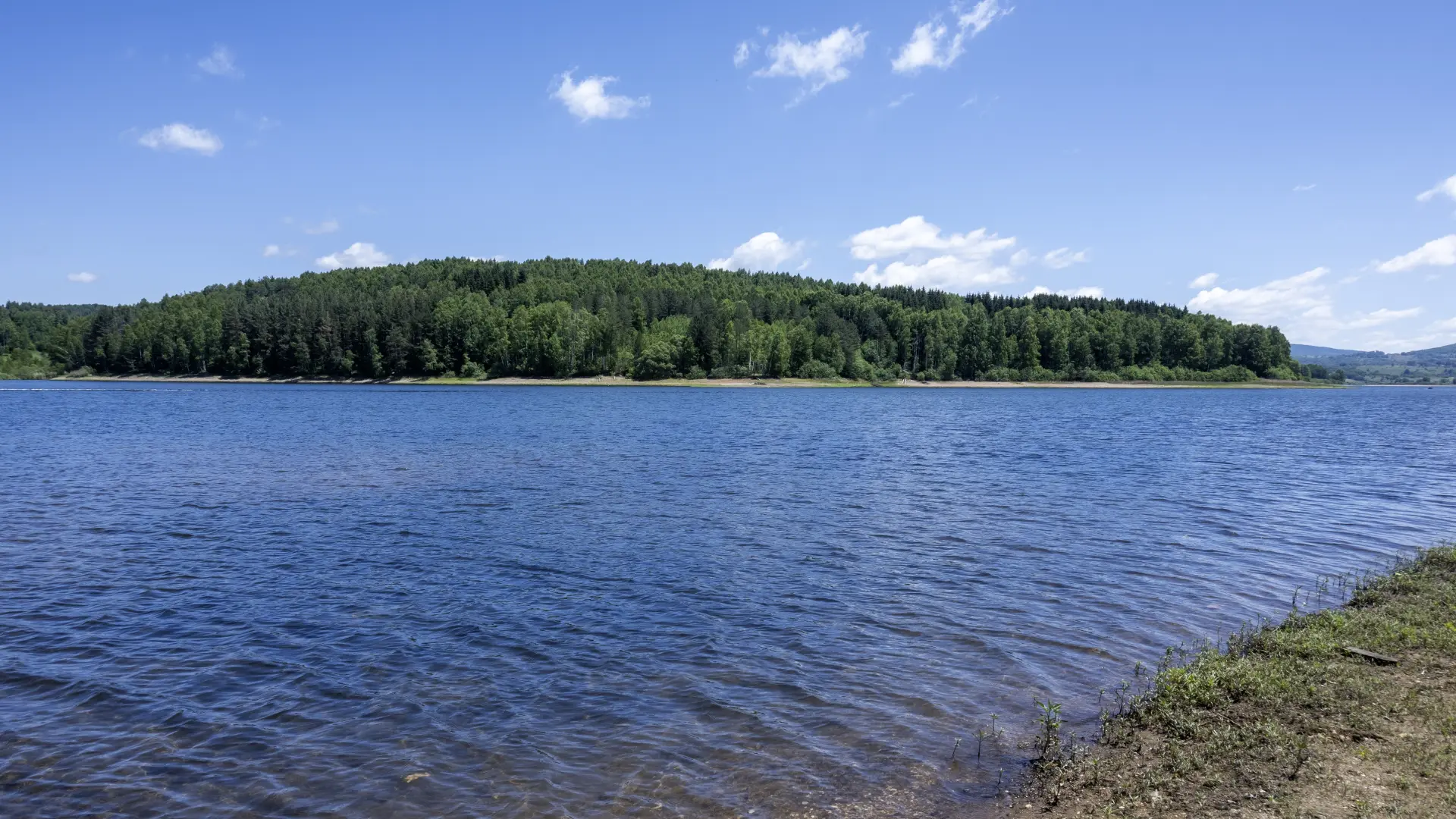 Vlasinsko jezero Vlasina Shutterstock-69ef2249c8b0c.webp