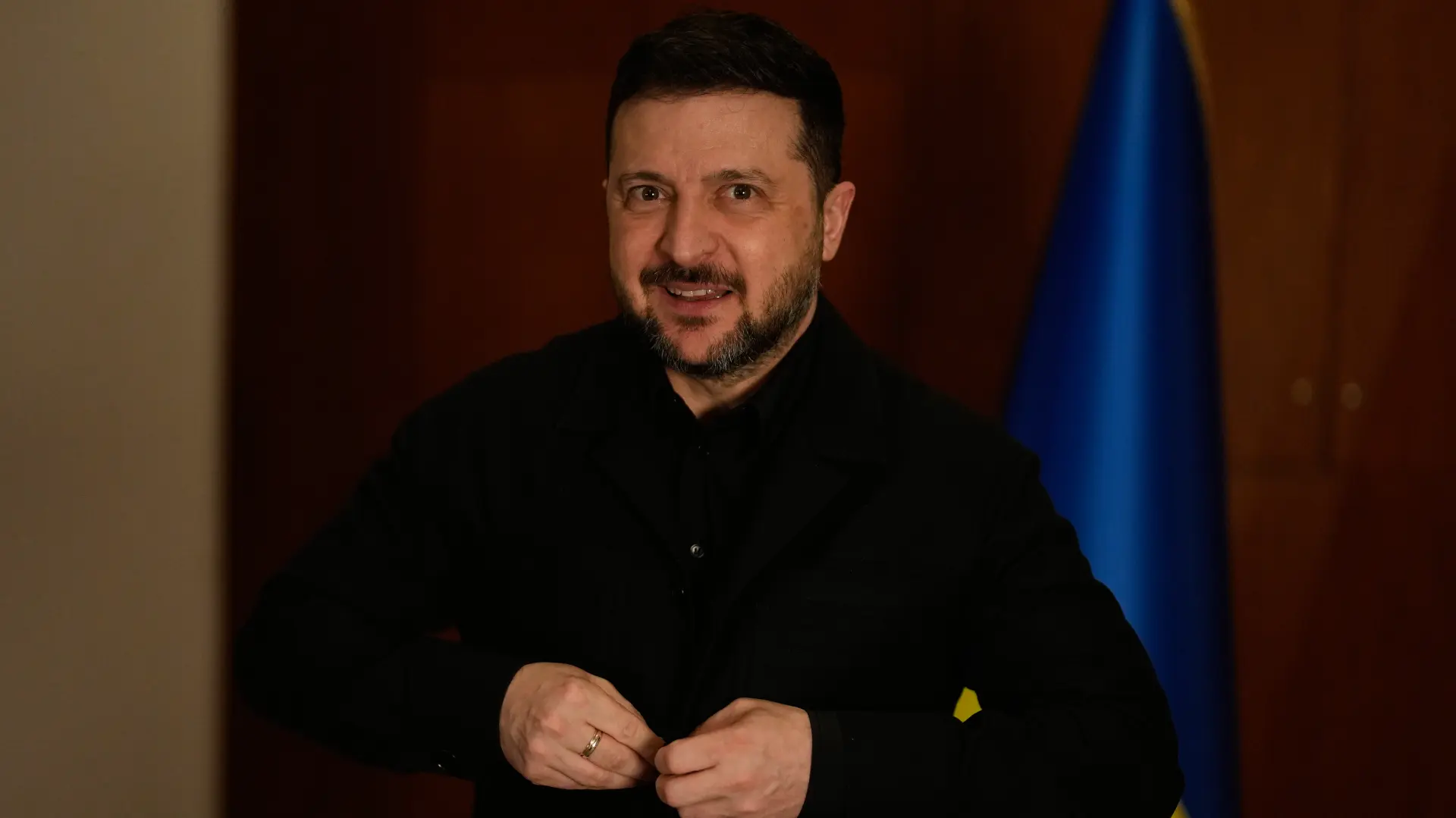 Volodimir Zelenski Tanjug AP Photo Khalil Hamra-69d275eae2bb8.webp