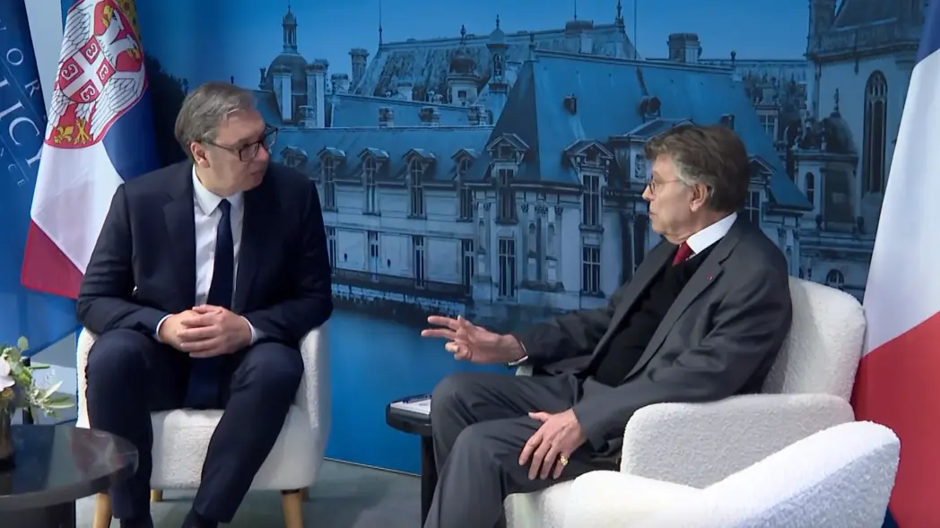 Vučić sa Monbrijalom -69ec6b95dcbe7.webp