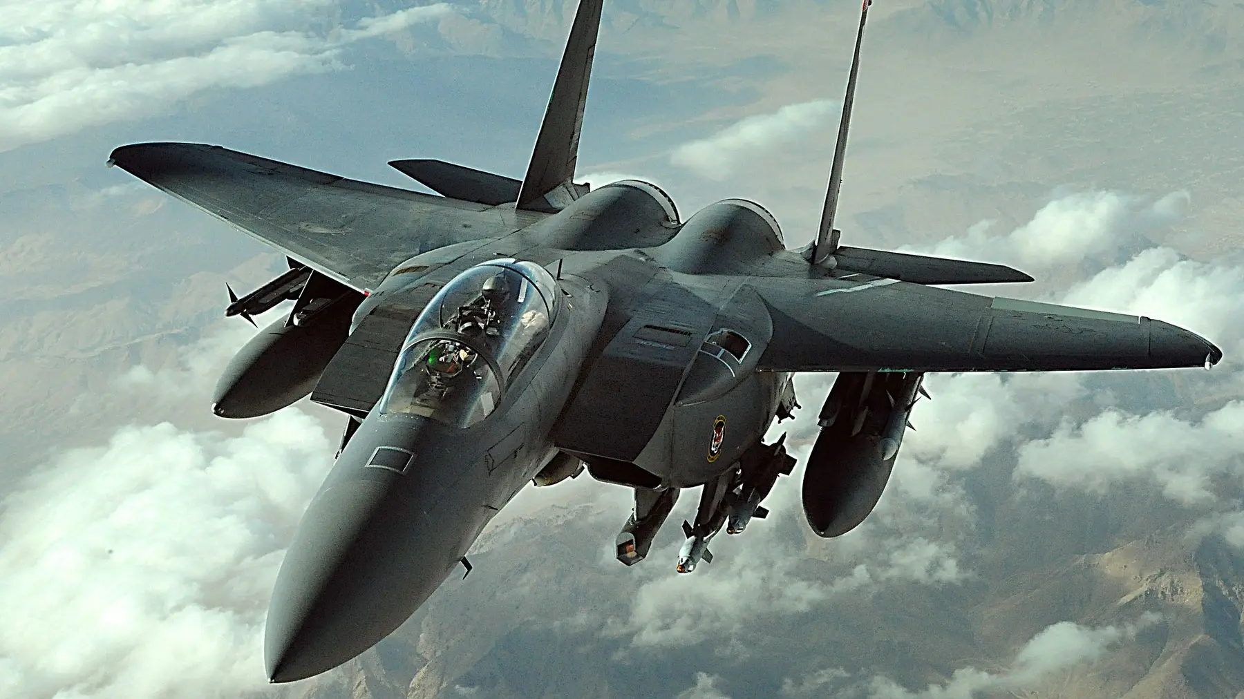 američki avion lova f-15e strike eagle profimedia-0113038833-69cff6cec0b3b.webp