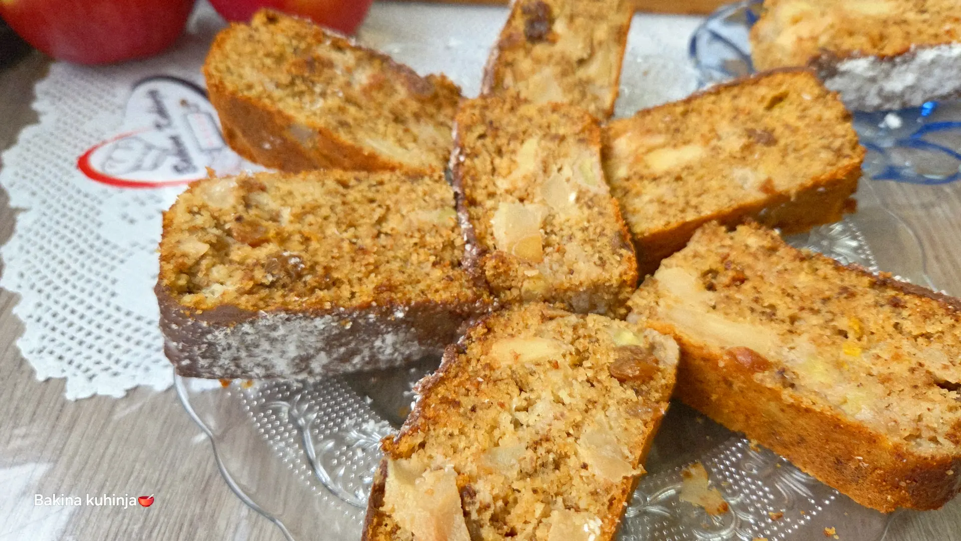 baka jela, bakina kuhinja, kolač sa jabukama i bananom-69df2d448bc63.webp