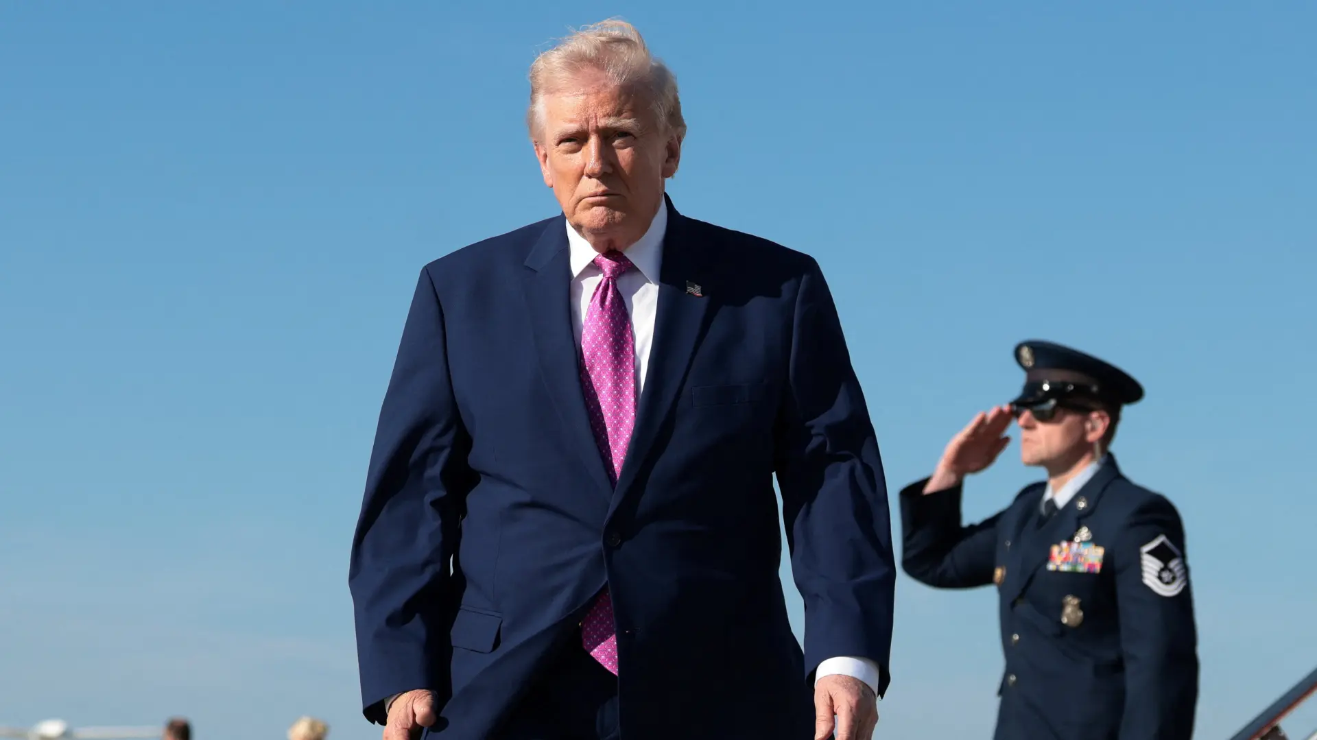 donald tramp REUTERSEvelyn Hockstein-69da78e281c97.webp