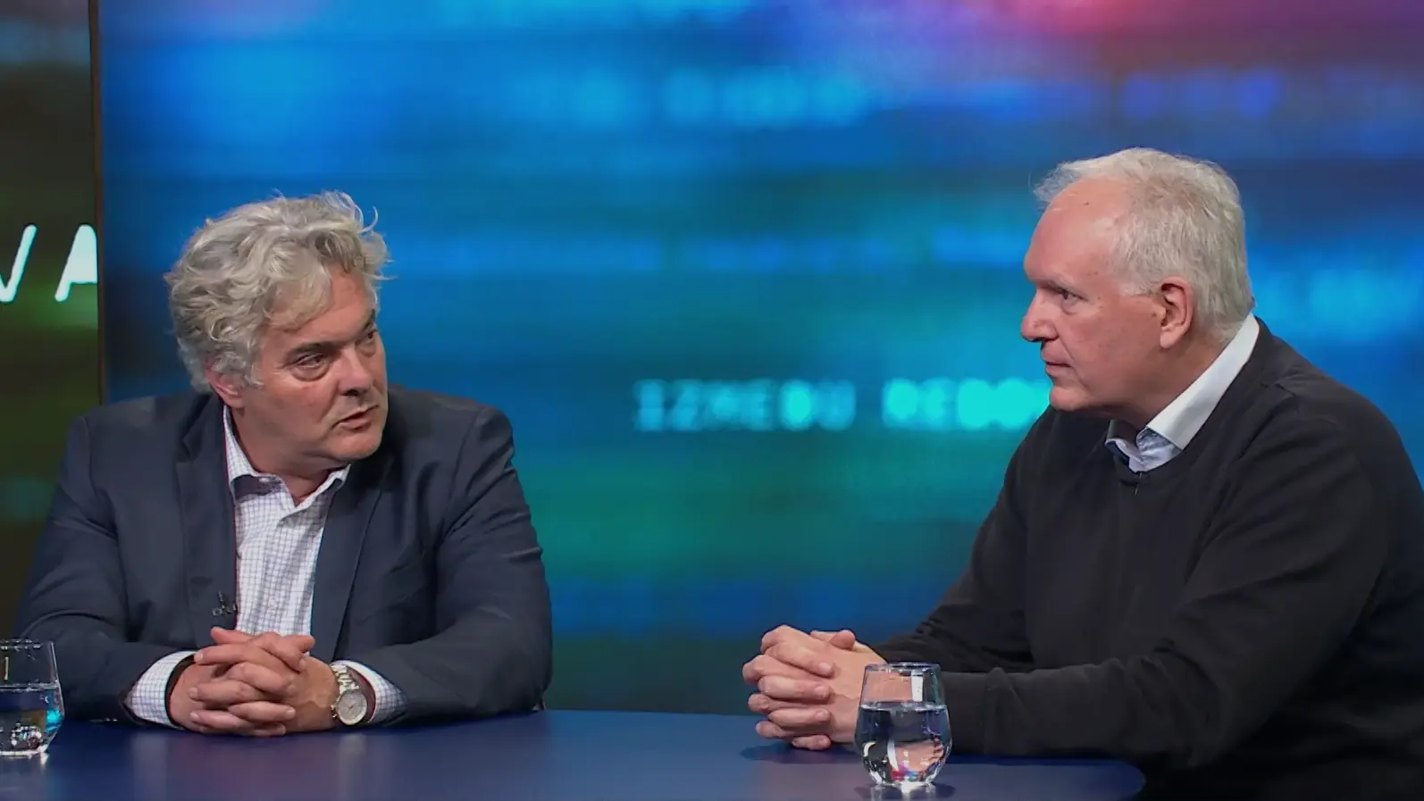 izmedju redova 19042026 una-69e503b1047bb.webp