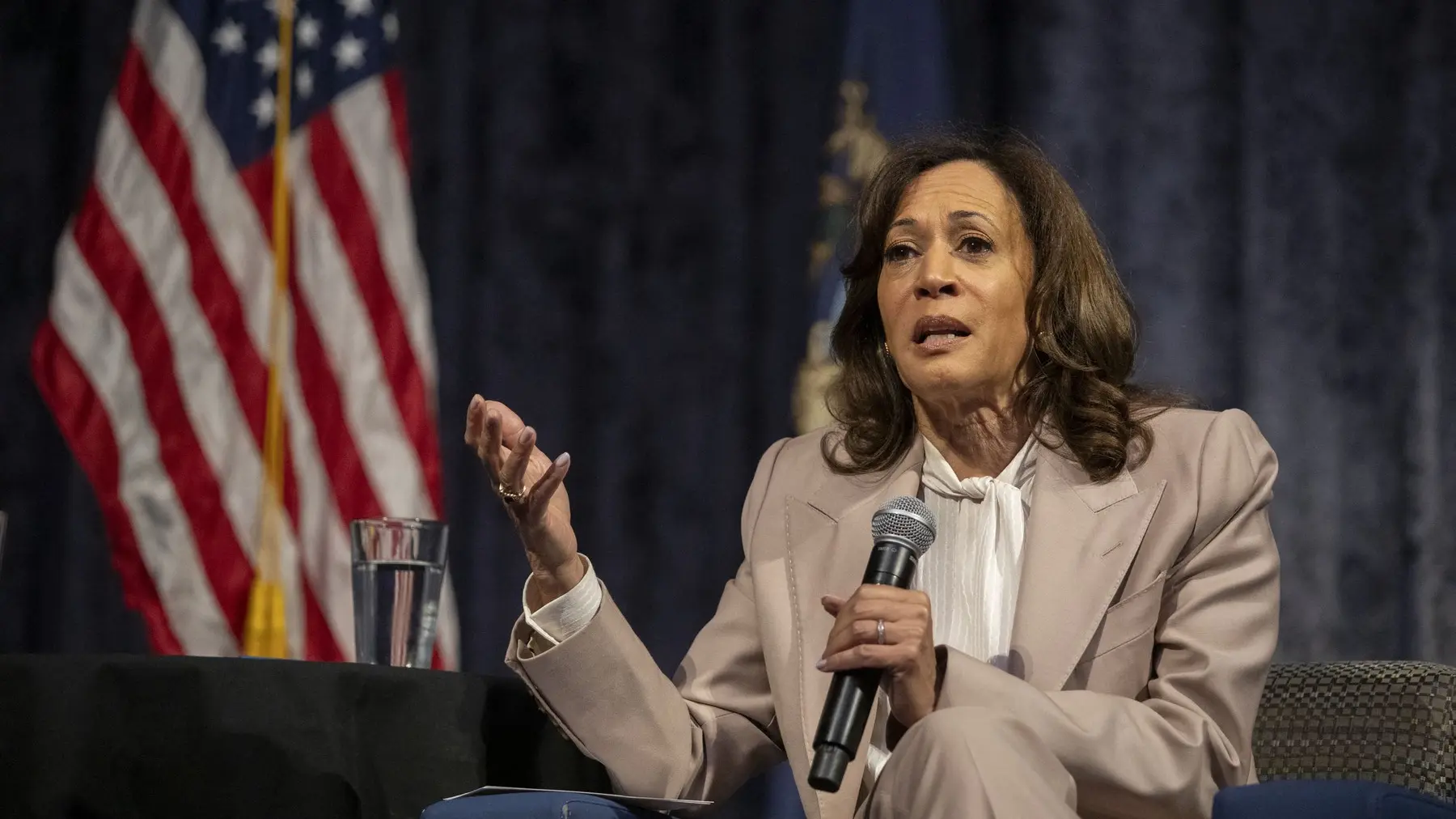 kamala haris profimedia-1092566140-69f1cc54dc0a1.webp