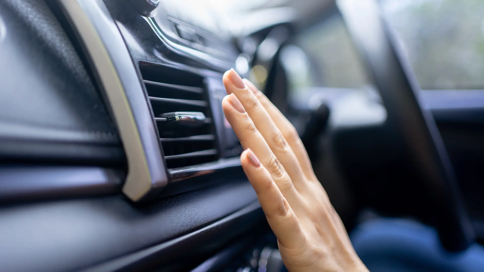 klima u automobilu shutterstock_2221212765-69ecb1c1ac481.webp