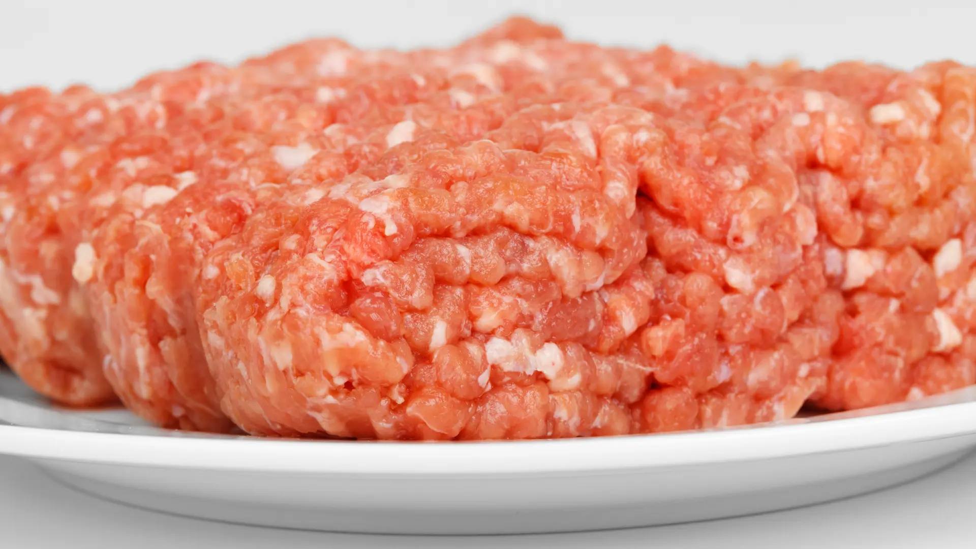 mleveno meso pixaby-69ddeb0addc70.webp