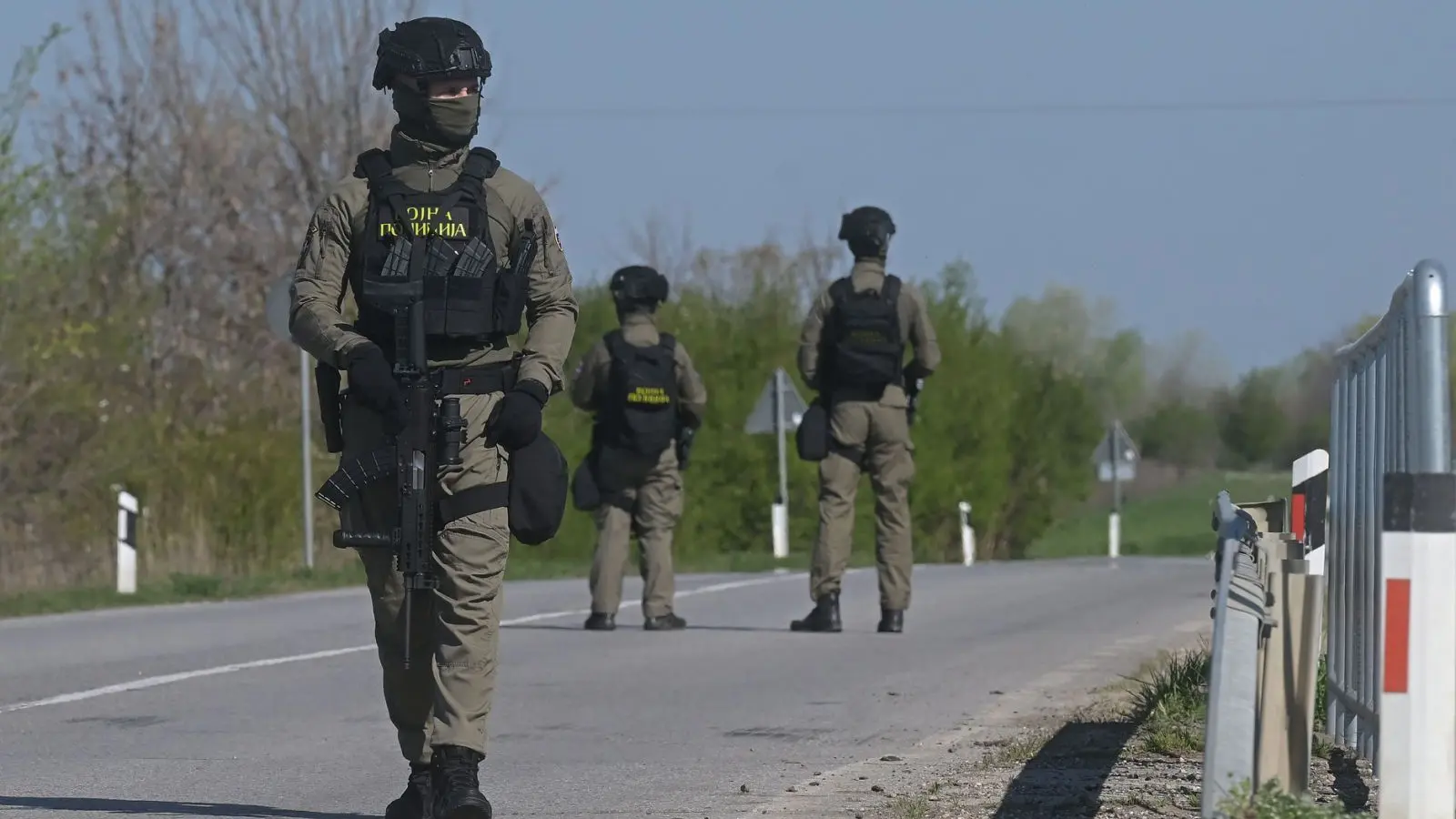 policija i vojska kanjiža TANJUG OMK MUP REPUBLIKE SRBIJE,-69d2511bbb7d6.webp