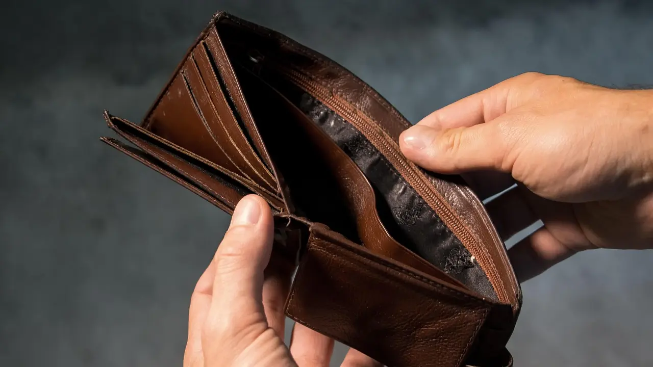 prazan novčanik, novčanik-69e2854a7fe99.webp