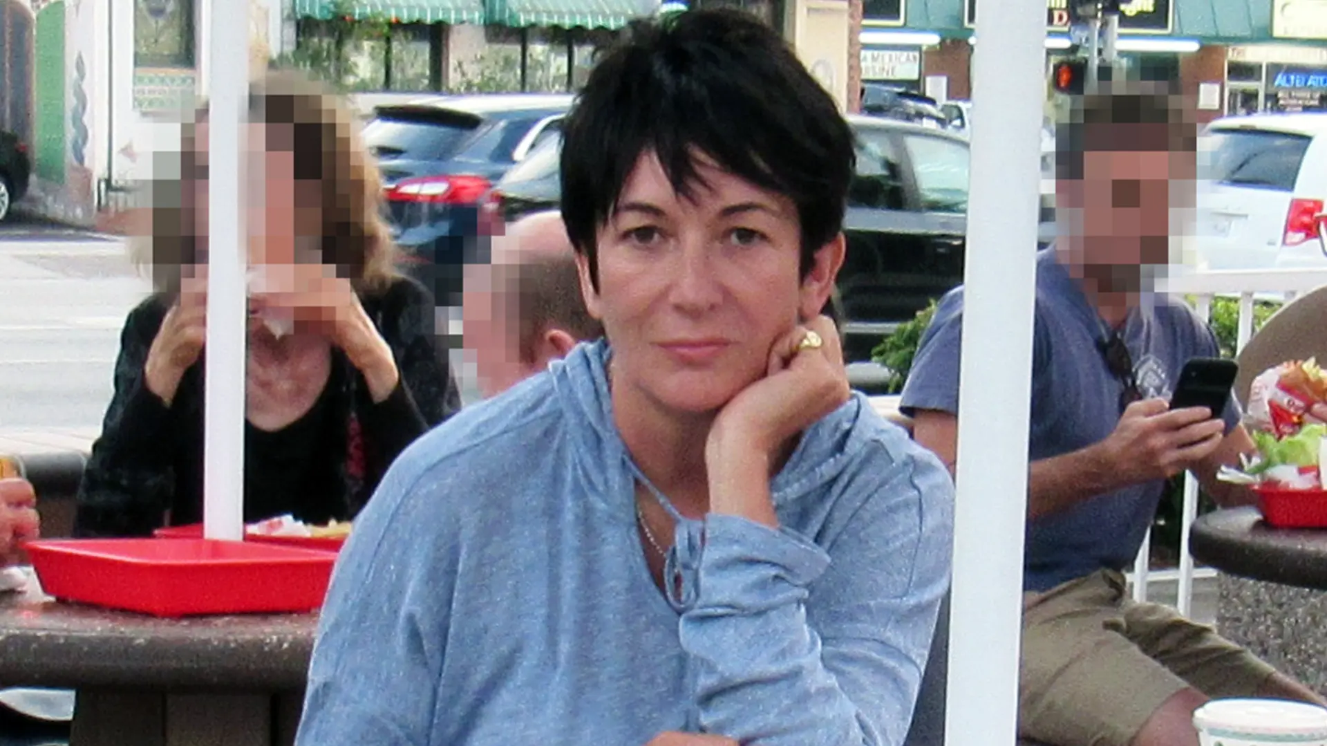 profimedia-0465783540 Gislejn Maksvel gislen  džefri epstajn-69e9e9813c86a.webp