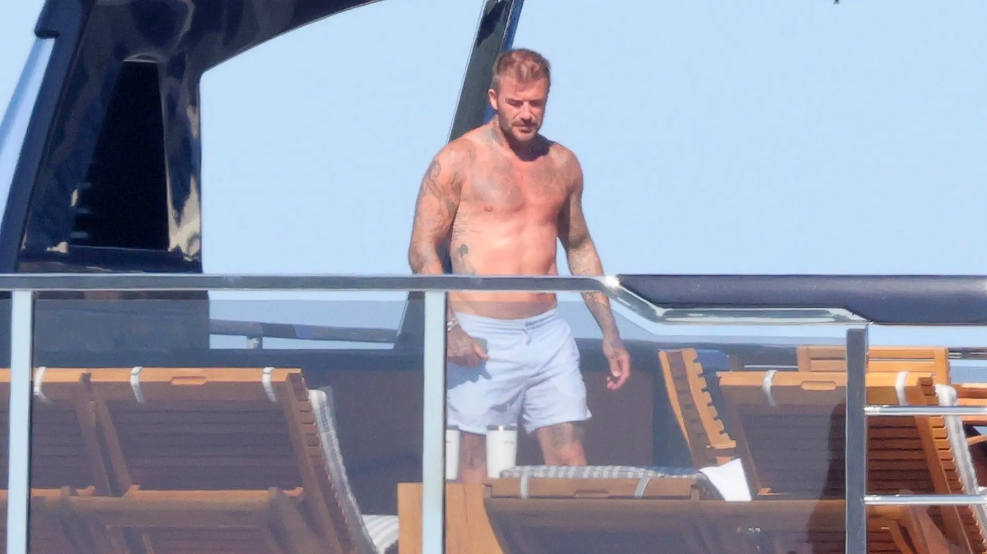 profimedia-0889218678 david beckham dejvid bekam bez odeće-69dcd26eb8eaf.webp