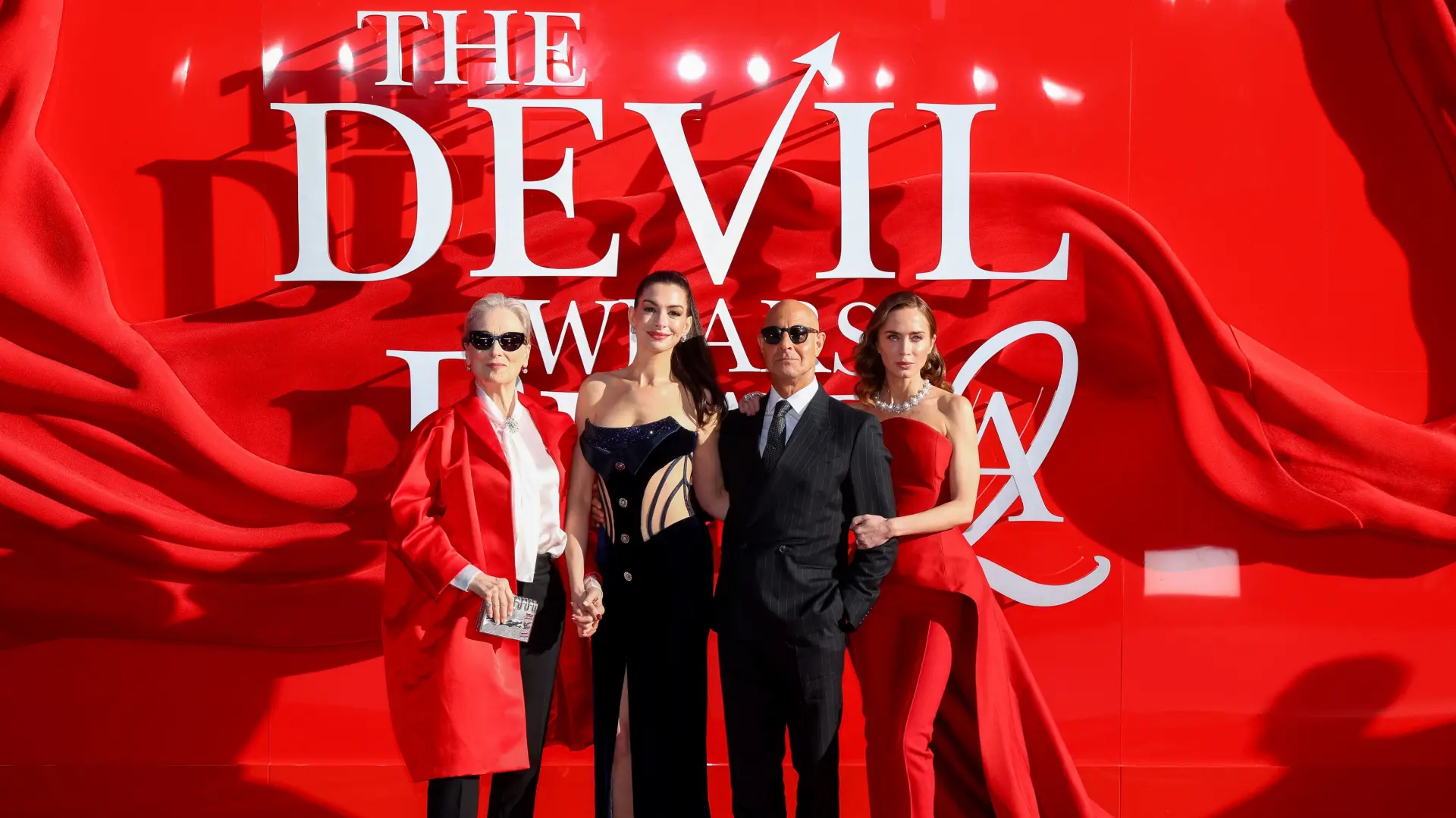 profimedia-1093644063 đavo nosi pradu emili blant en hatavej meril strip the devil wears prada film vogue-69f30b9007240.webp