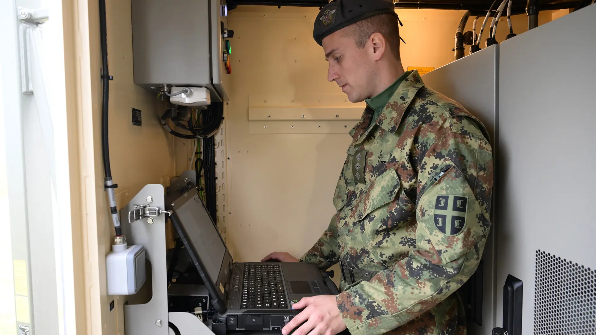 radari vojska srbije obuka TANJUG MINISTARSTVO ODBRANE DARIMIR BANDA (2)-69e7b913c474f.webp