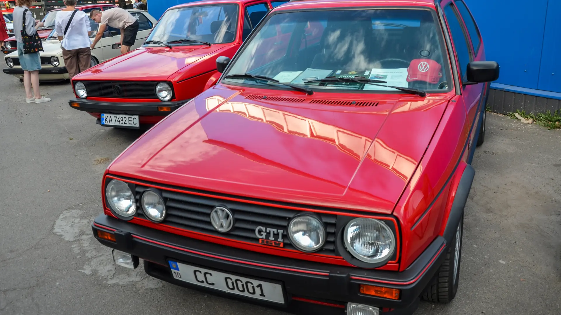 shutterstock, Volkswagen Golf II GTI 16V-69cfb49176324.webp