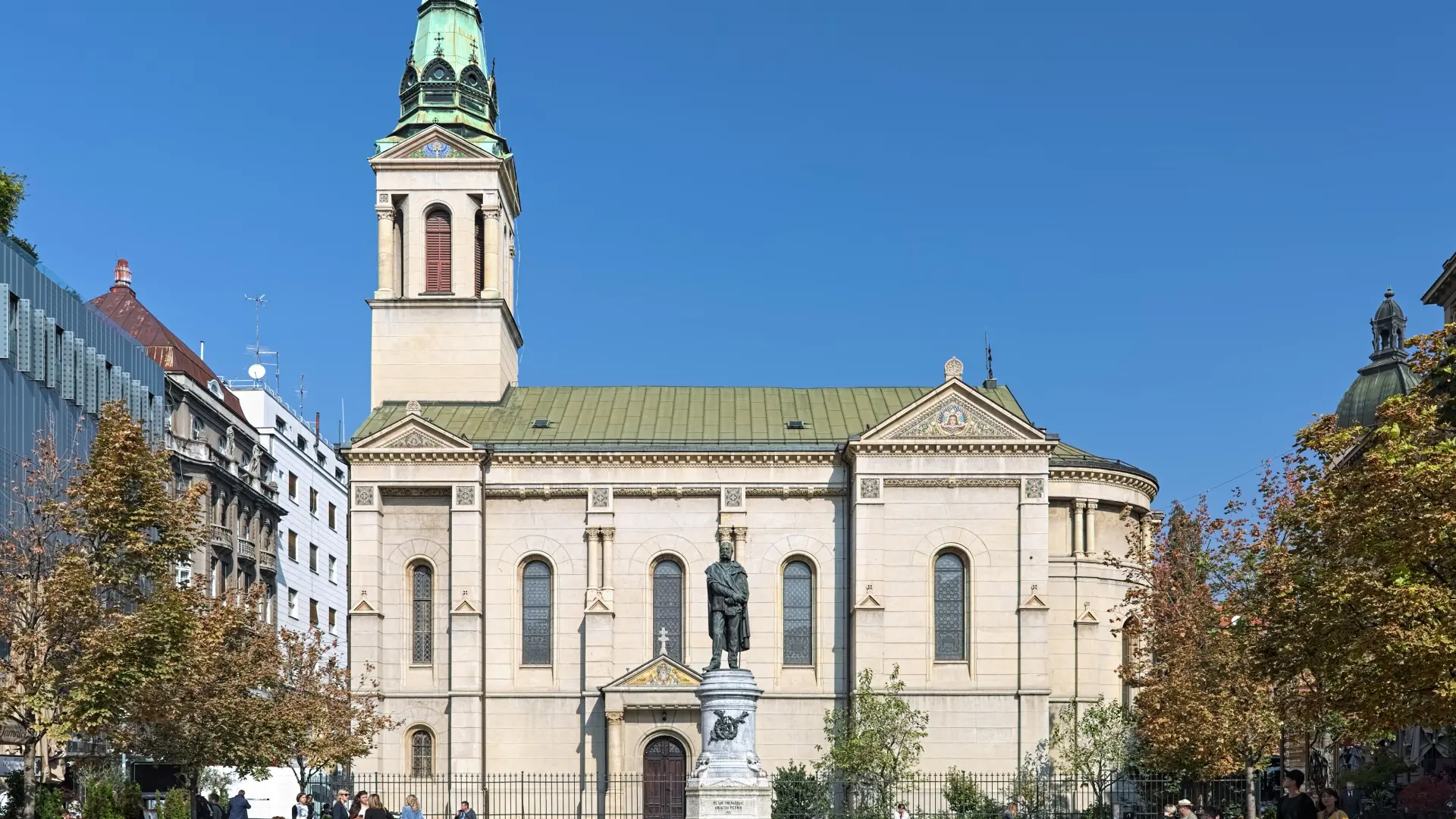 shutterstock, saborna crkva u zagrebu-69e9ce62b4745.webp