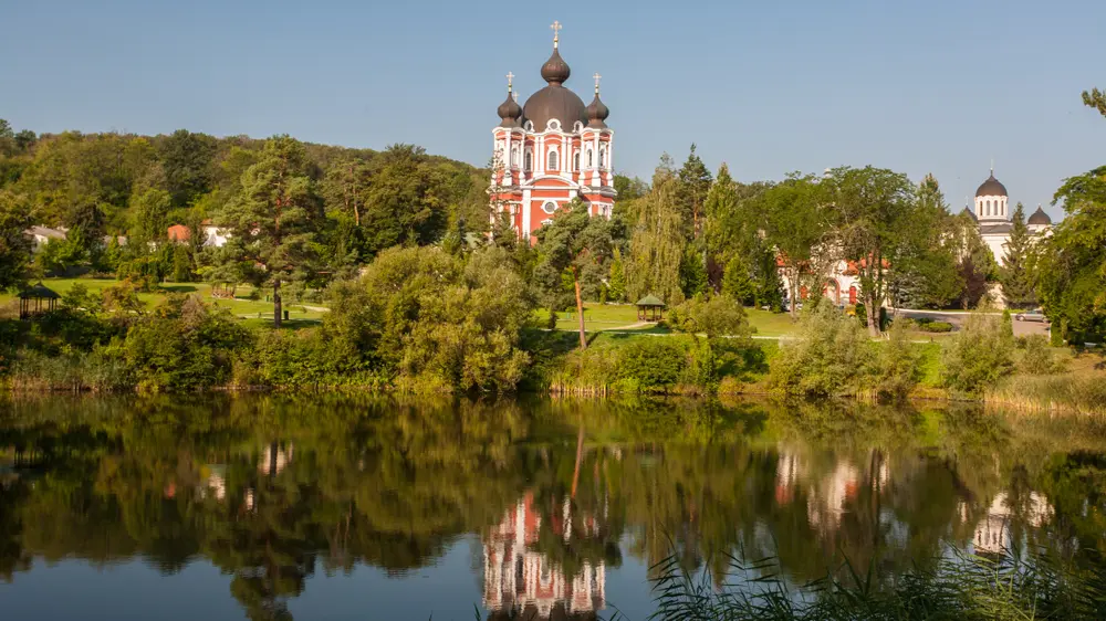shutterstock_1249823986 Moldavija, putovanja-69ef0d0d8c0a5.webp