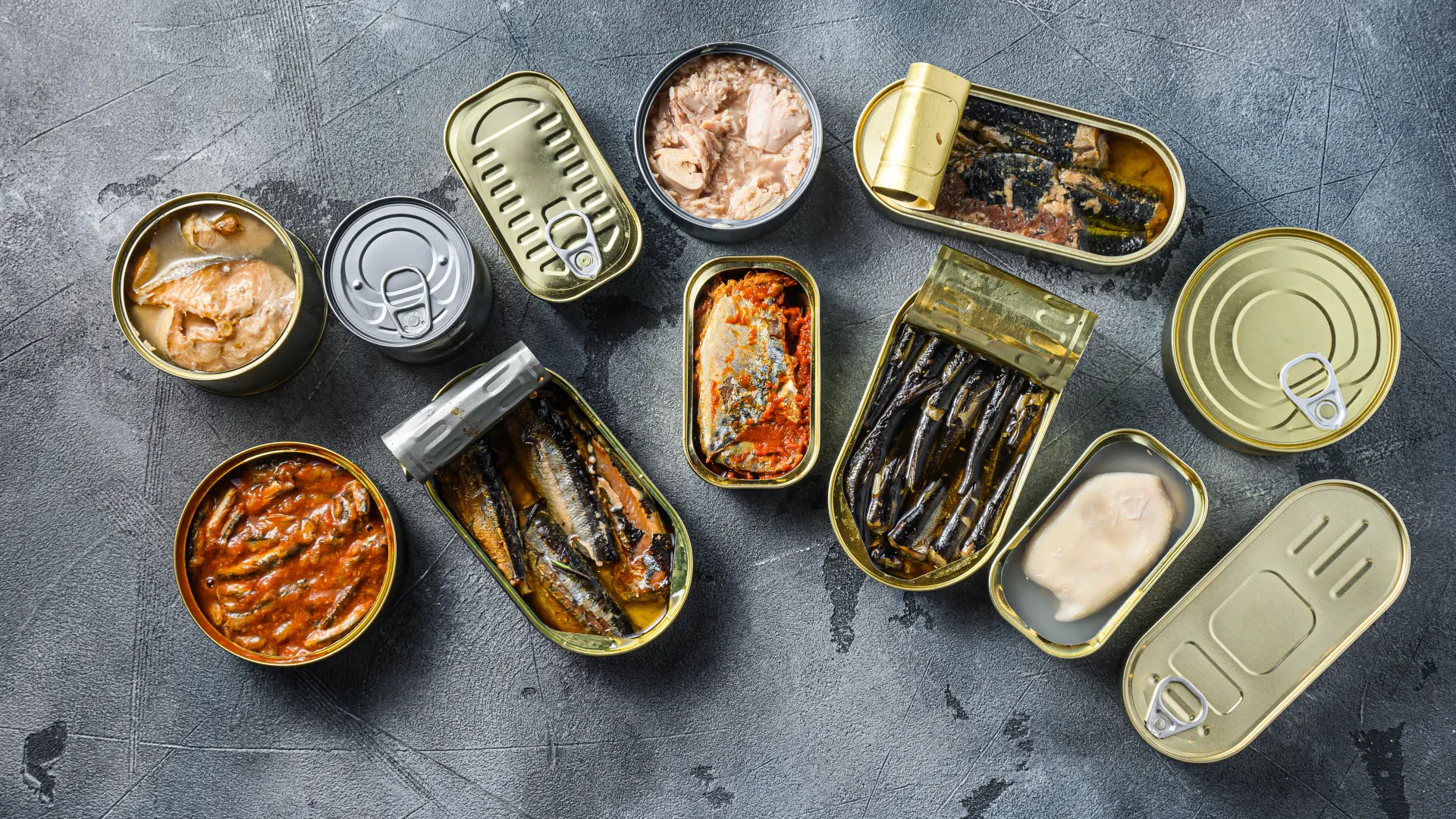 shutterstock_1744937240 riba konzervirana riba sardina tuna sardine tunjevina-69e21273cdfe5.webp