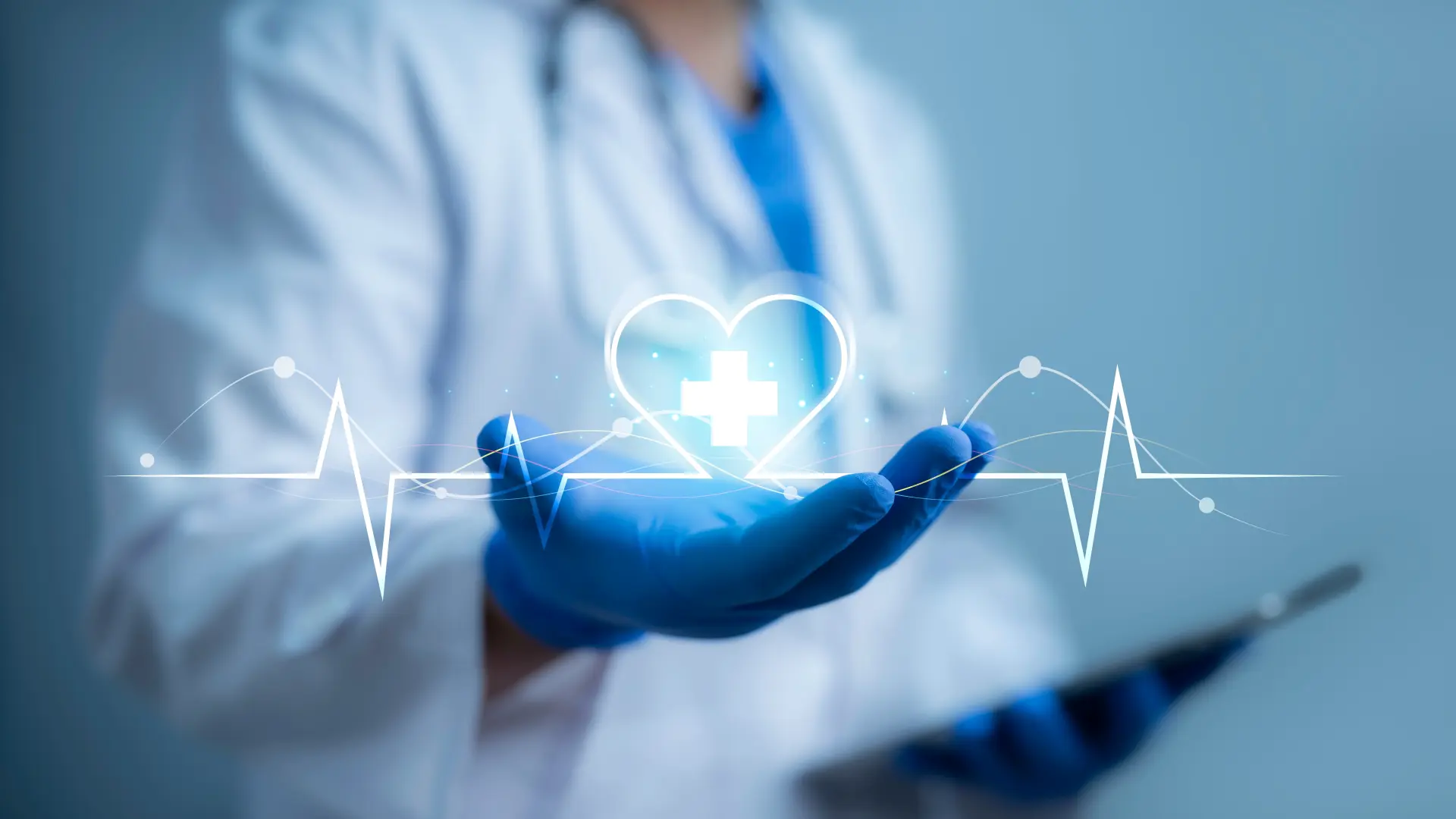 shutterstock_2409499087 visok pritisak puls zdravlje srca srce kardiolog-69dcfb58c5975.webp