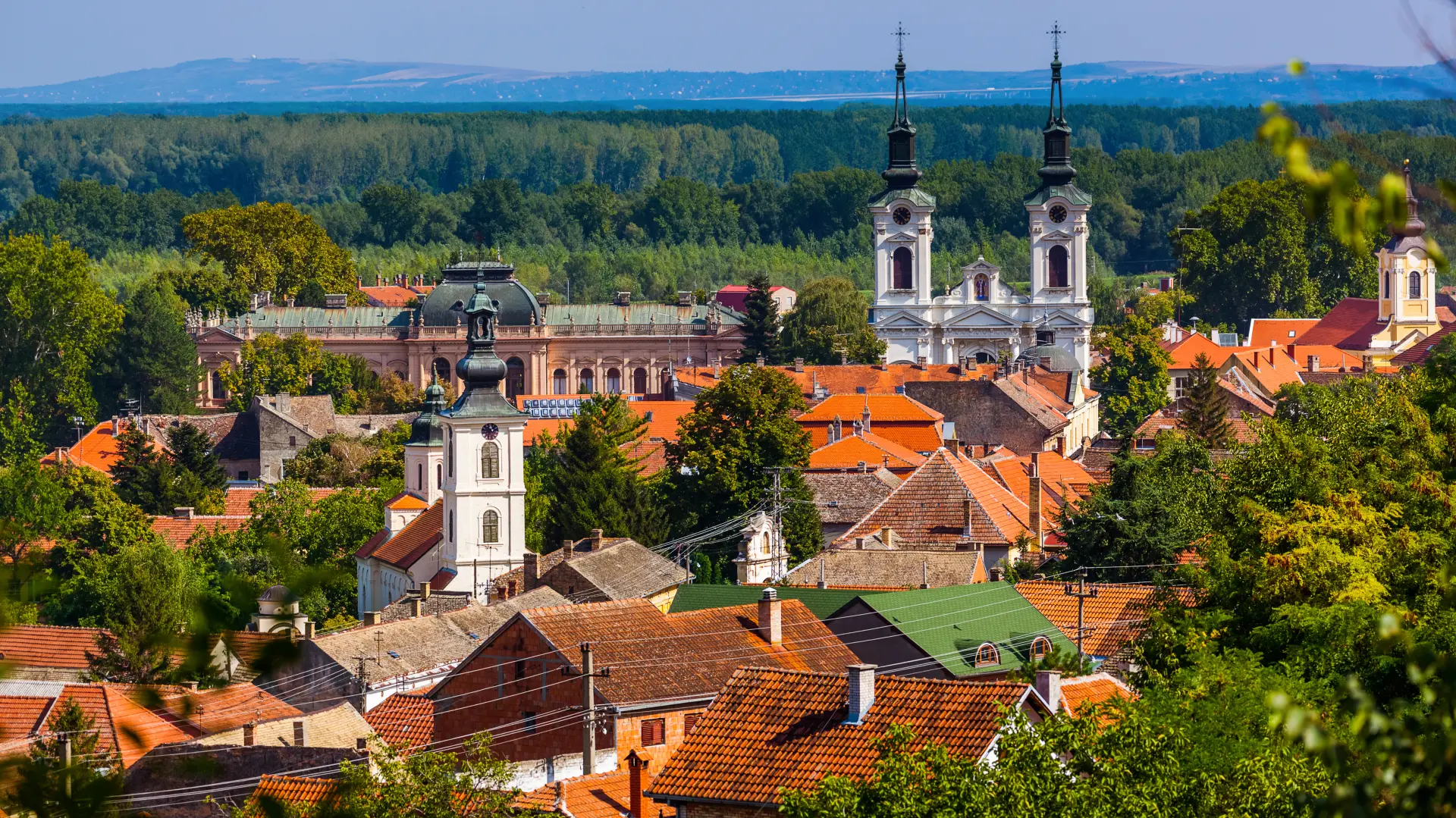 shutterstock_446957413 sremski karlovci vojvodina  srbija-69f0925377b17.webp