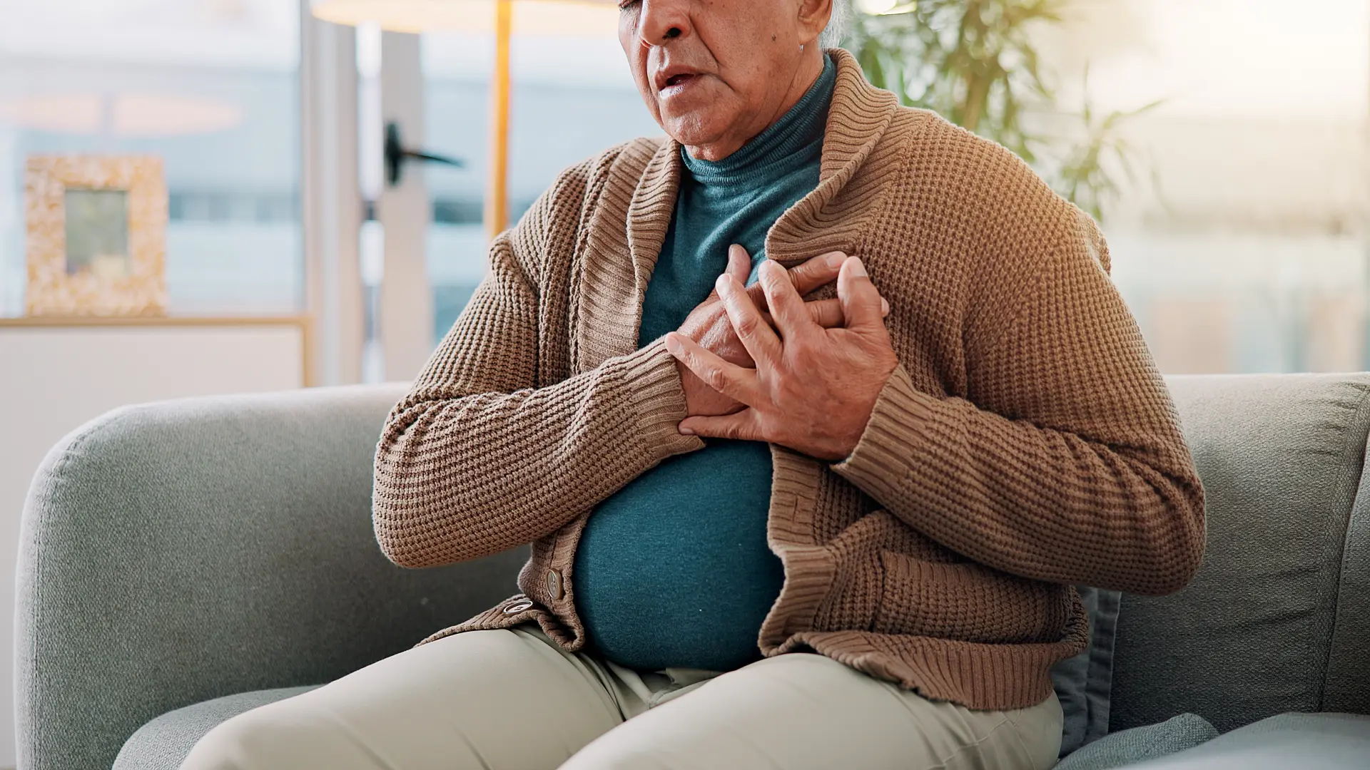 srčani udar shutterstock_2638384629-69de470a1d359.webp