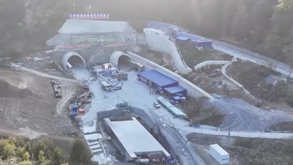 tunel iriški venac printscreen youtube rtv info-69f1ec11a9172.webp