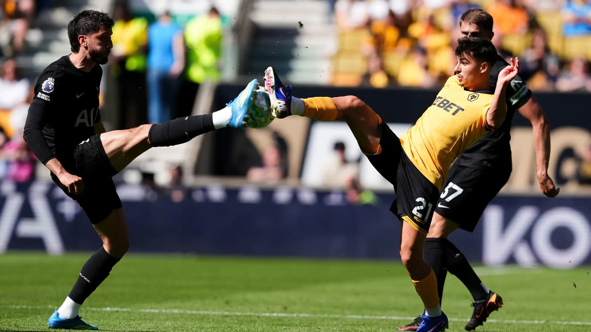 vulverhempton totenhem Martin RickettPA via AP-69ece7ff97dc2.webp