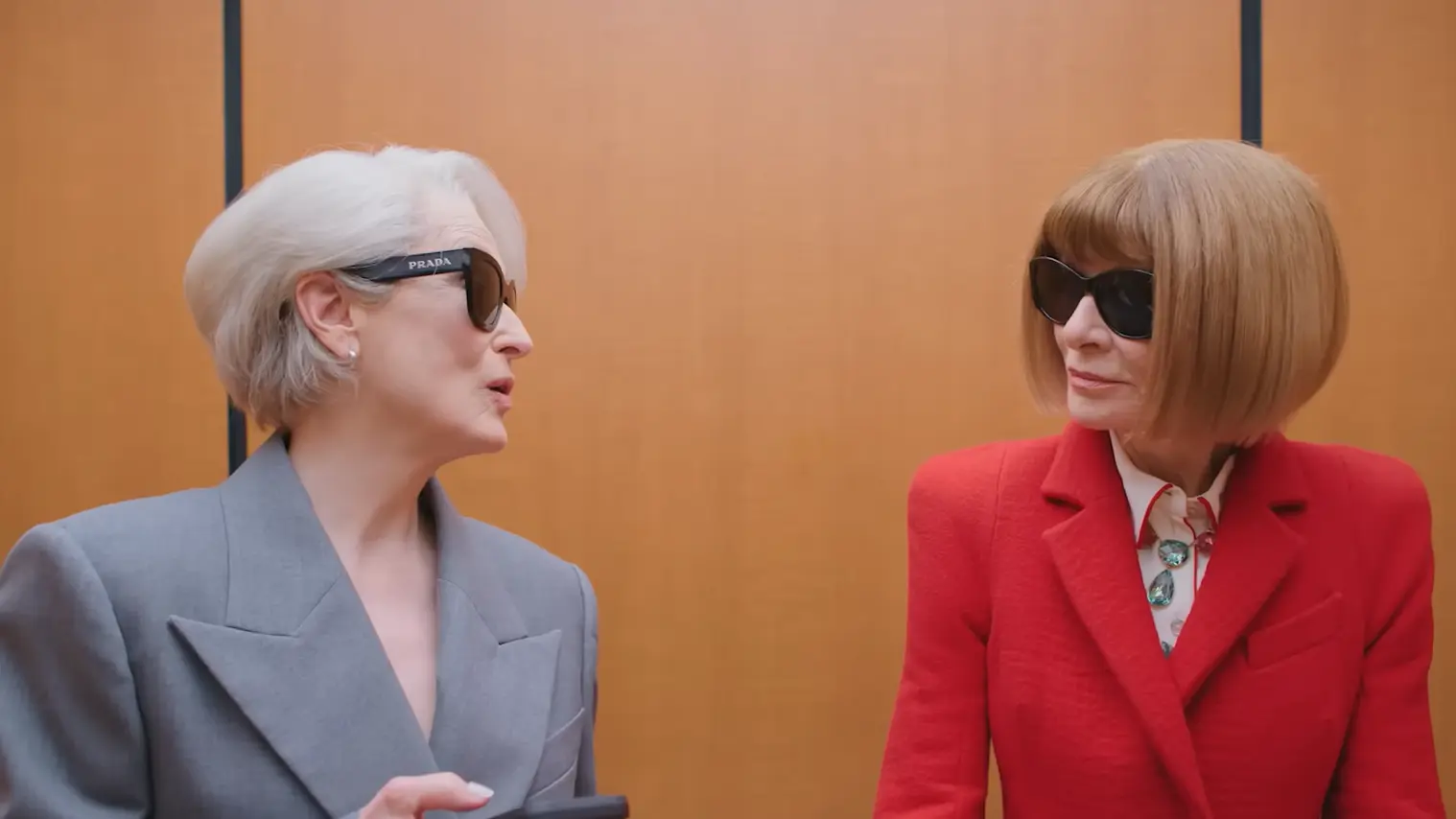 youtube printscreen Vogue Ana Vintur Meril Strip-69d635cd0fcea.webp