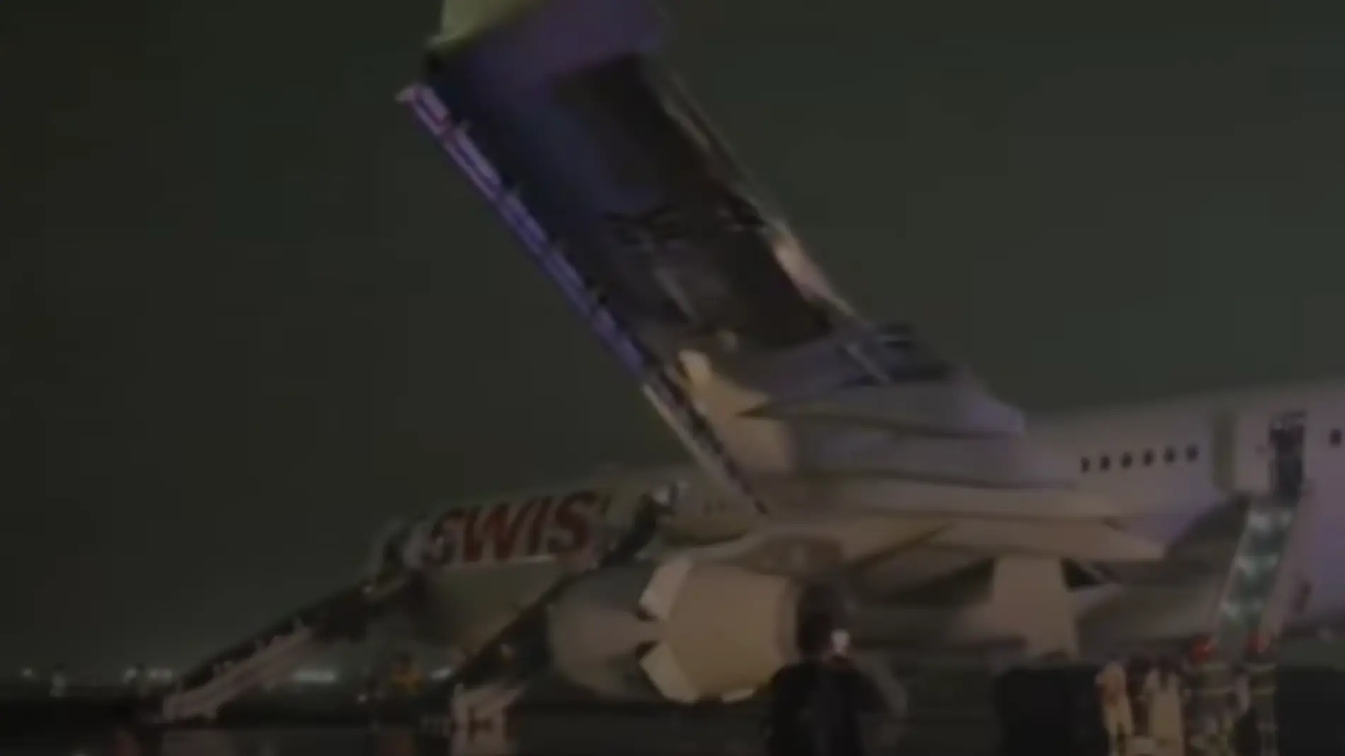 zapalio se avion svis era-69edca4b759f0.webp