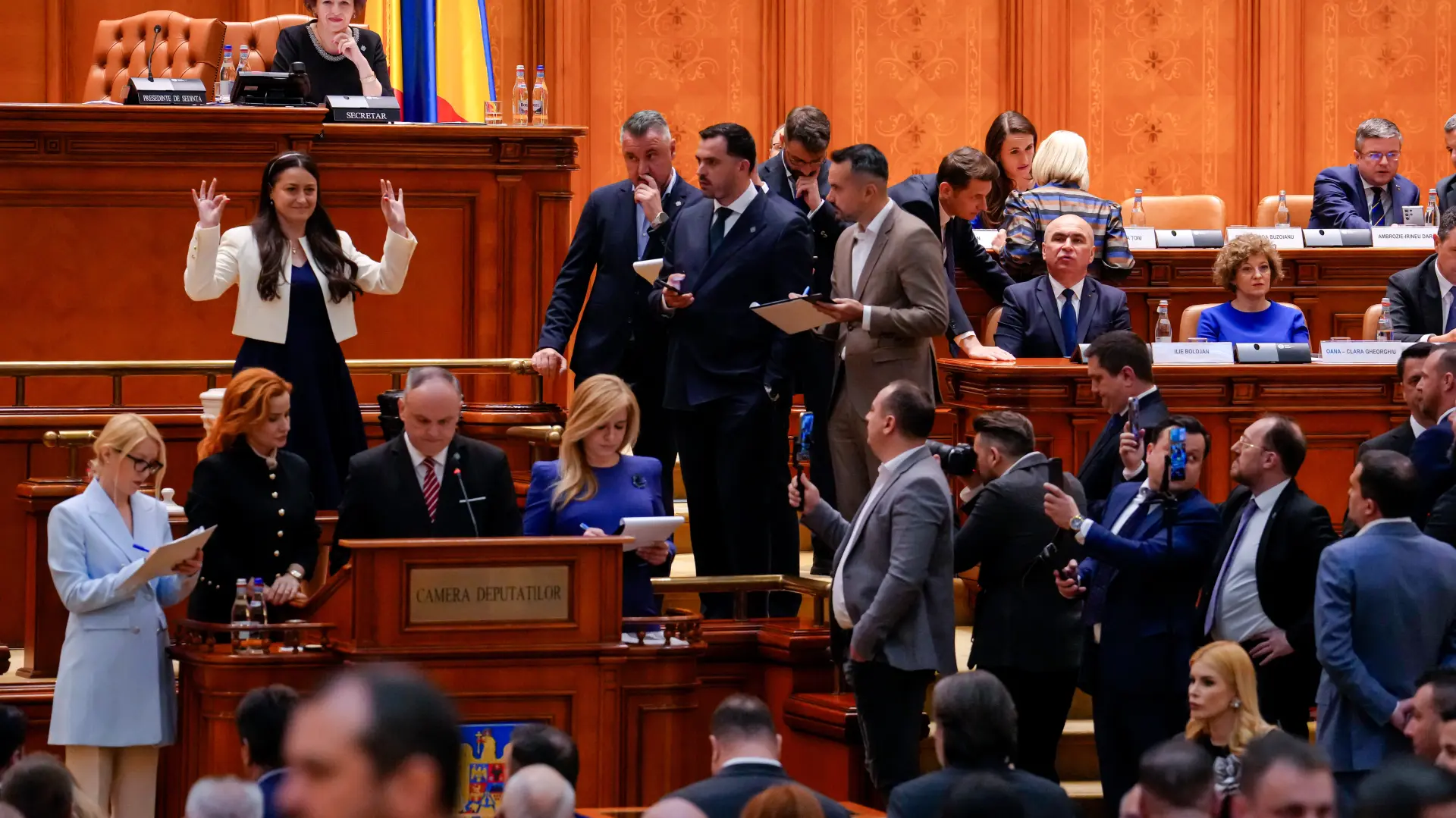 AP, Rumunija, rumunski parlament, pala vlada-69f9d9738e7f3.webp