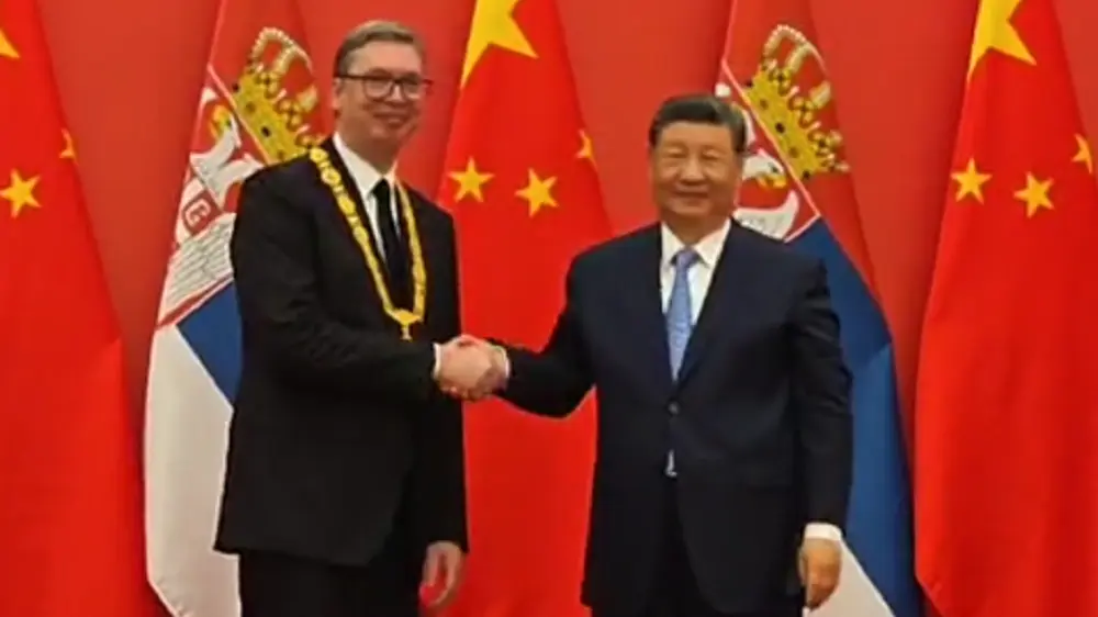 Aleksandar Vučić i Si Đinping orden Instagram buducnostsrbijeav Printscreen-6a14332ed3130.webp