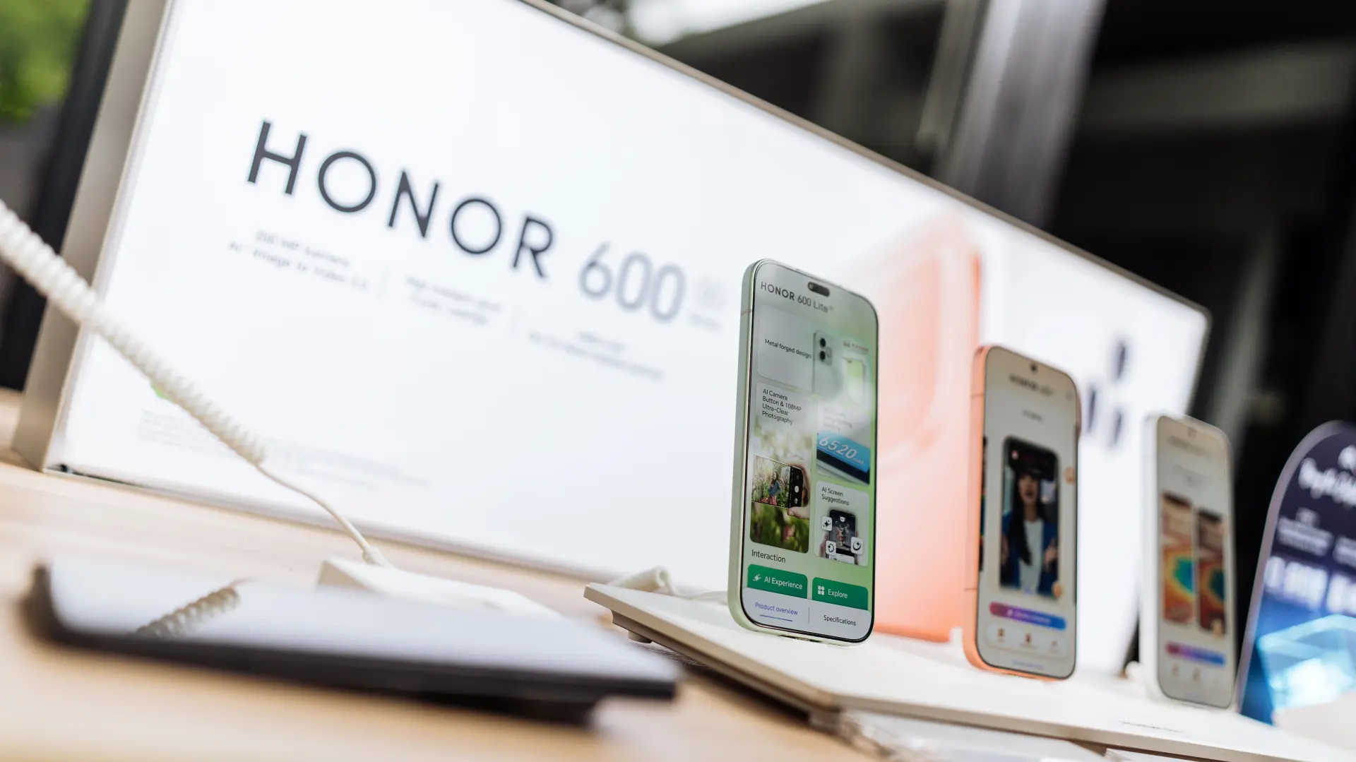 HONOR 600 serija_1-69fc736835cea.webp
