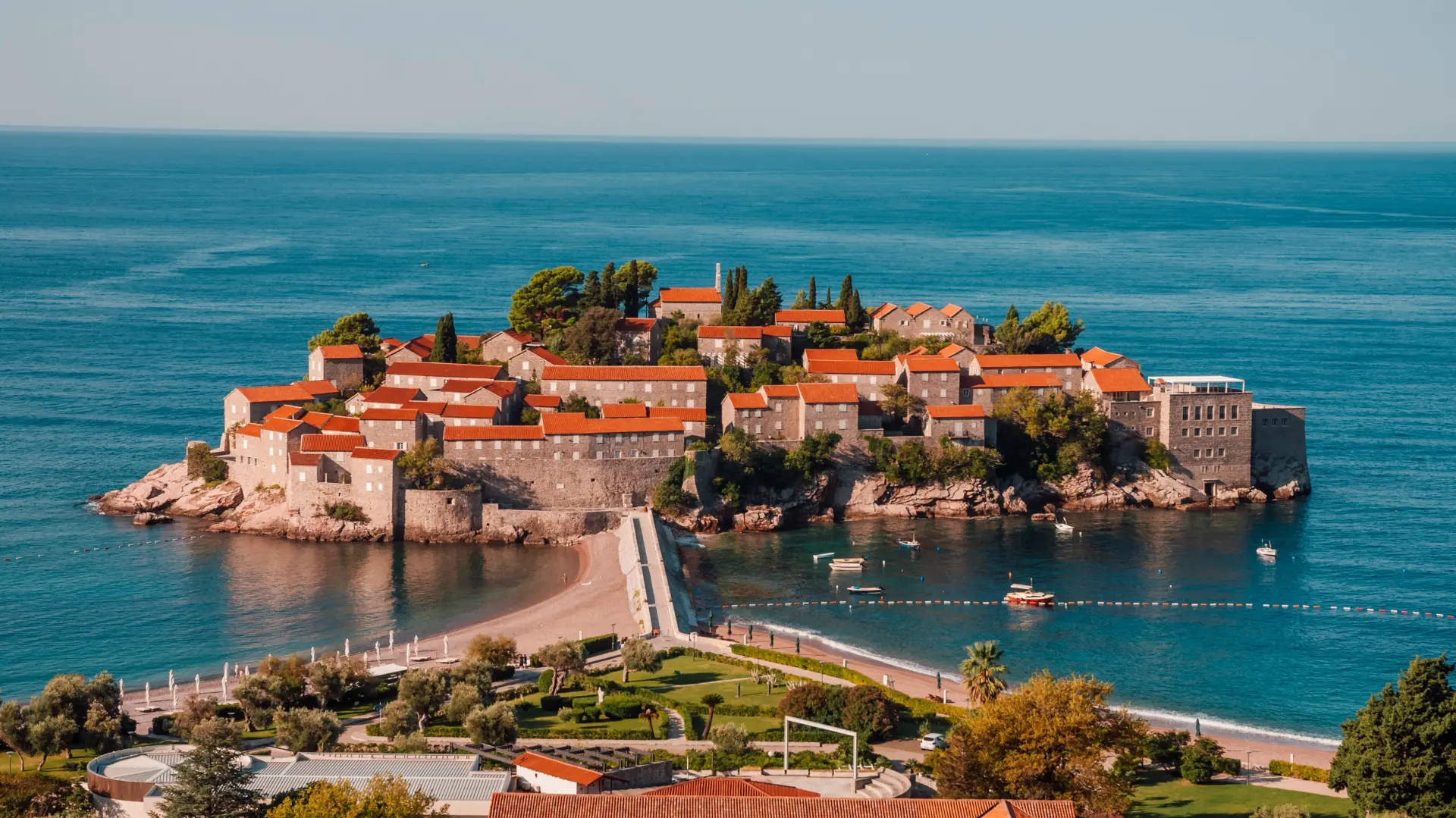 Pixabay, sveti stefan crna gora-69fb7638e5165.webp