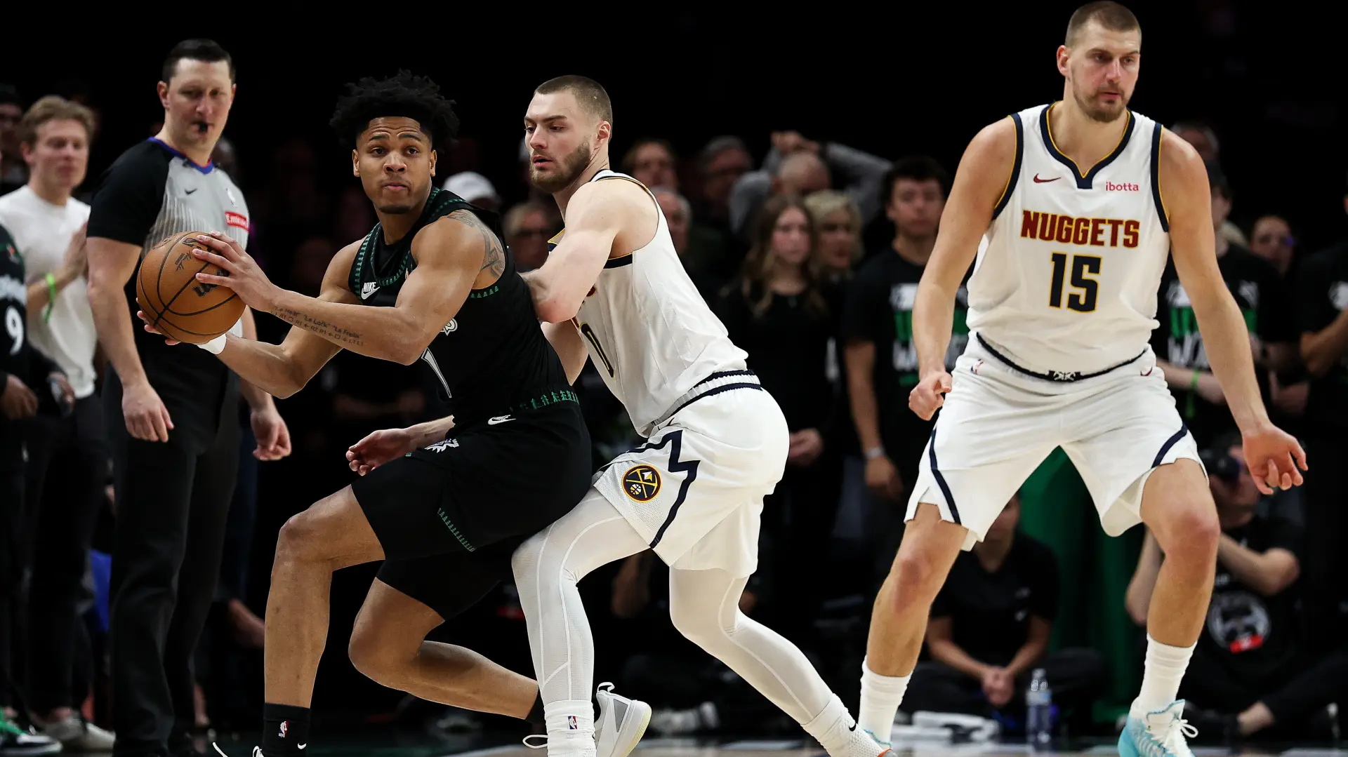 Tan2026-05-0104552174_6 kristijan braun nikola jokic AP PhotoMatt Krohn-69f9f20abb03a.webp