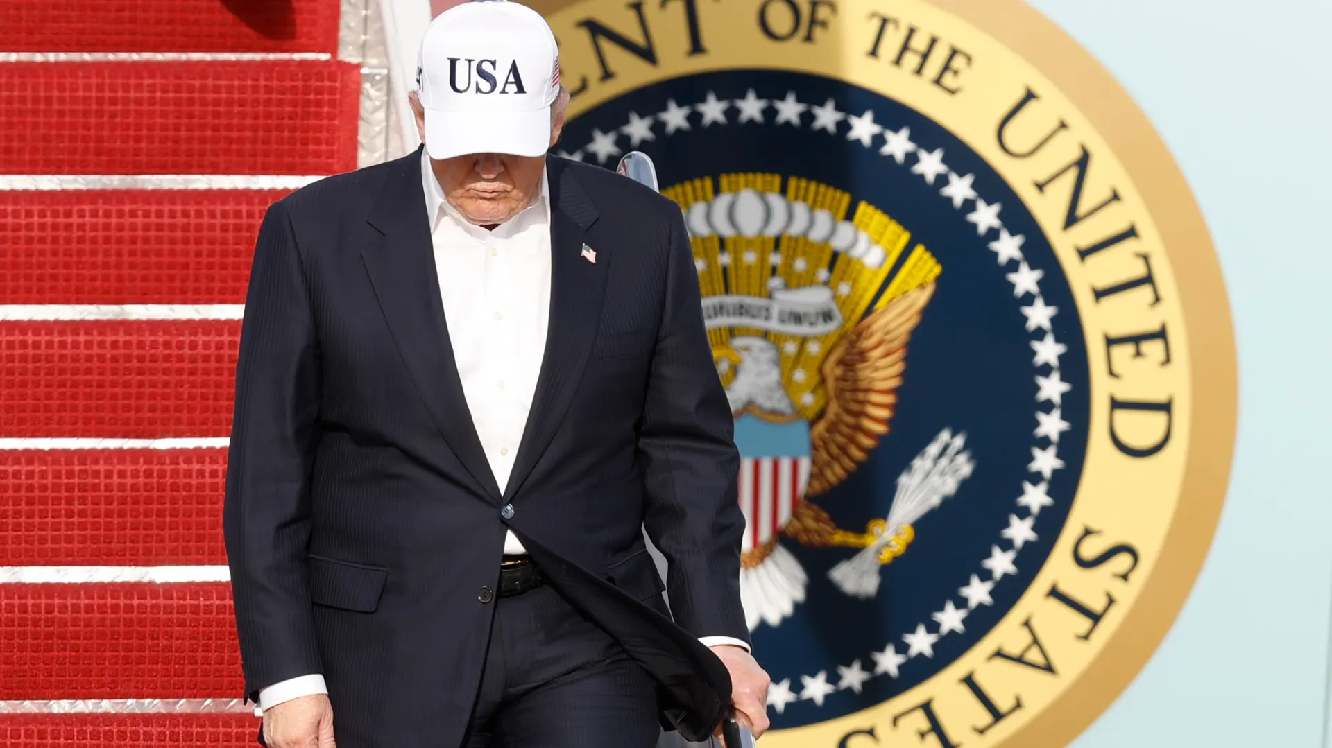 donald tramp AP PhotoLuis M. AlvarezTan2026-05-1601201846_8-6a08197bdb3e2.webp