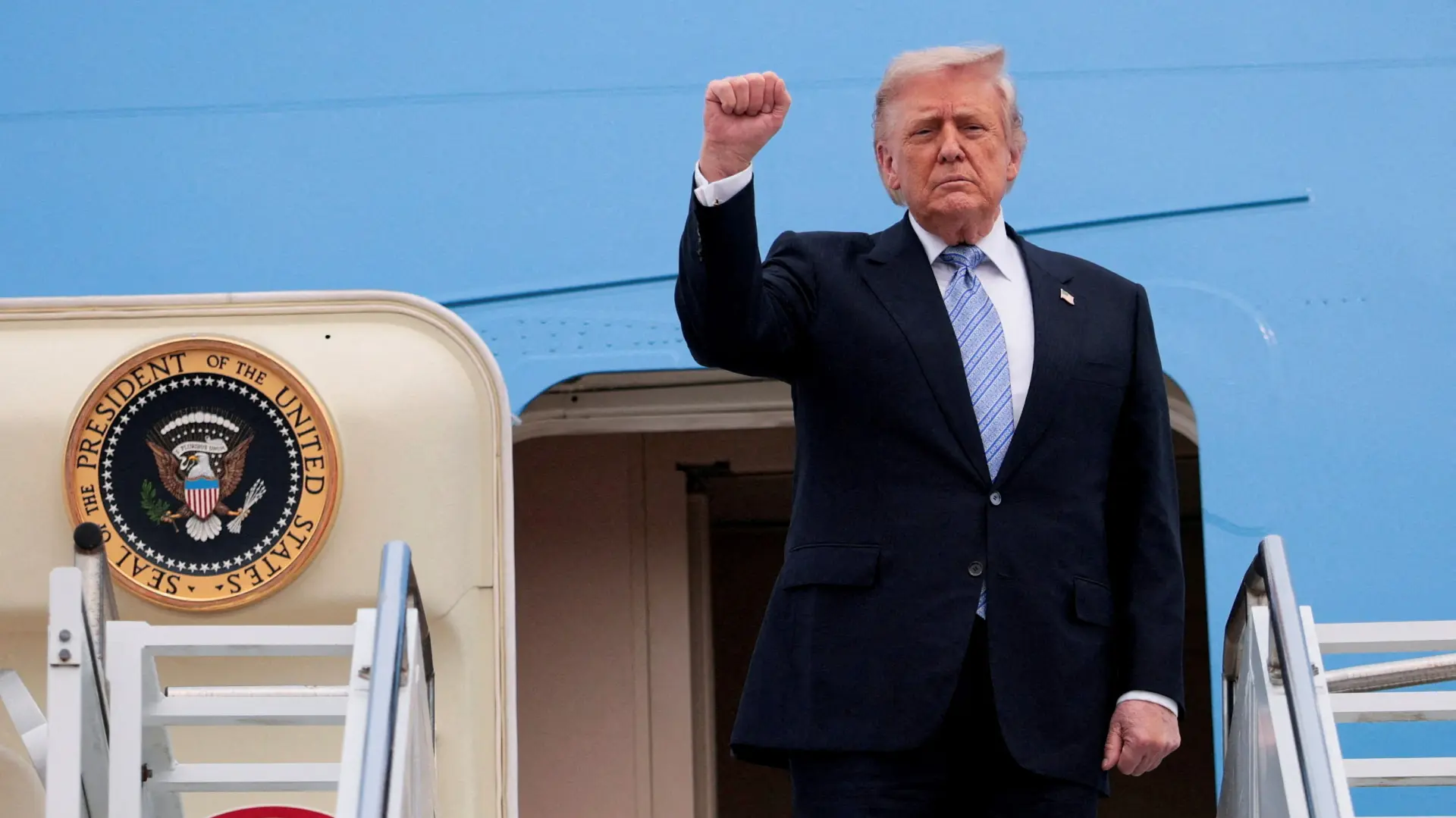 donald tramp REUTERSEvan Vucci-6a070f01da159.webp