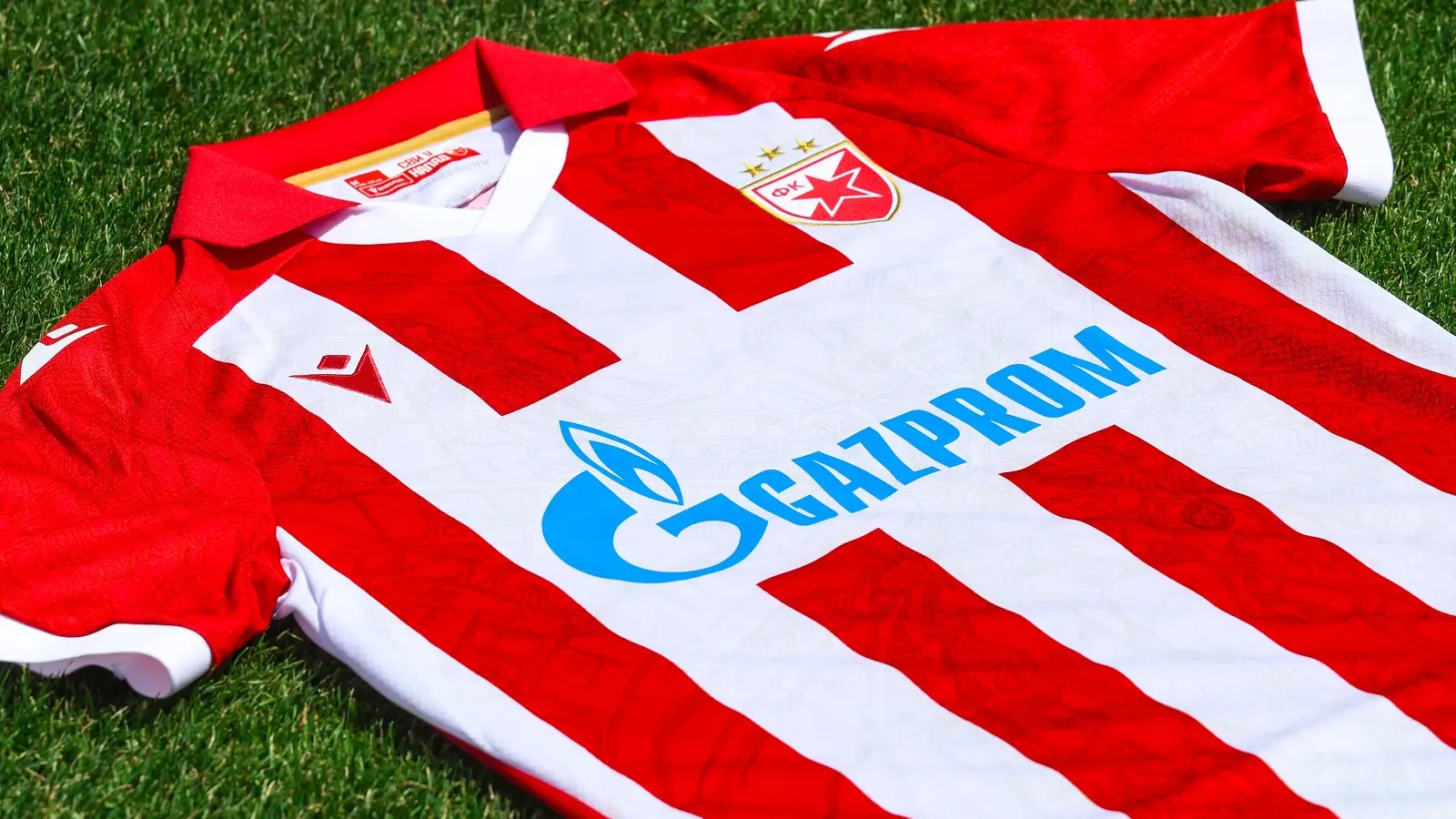 dres fk crvena zvezda-6a105a6434623.webp