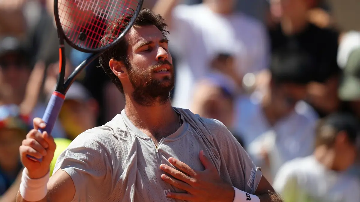 hacanov AP PhotoAurelien Morissard-6a16ff78874bf.webp
