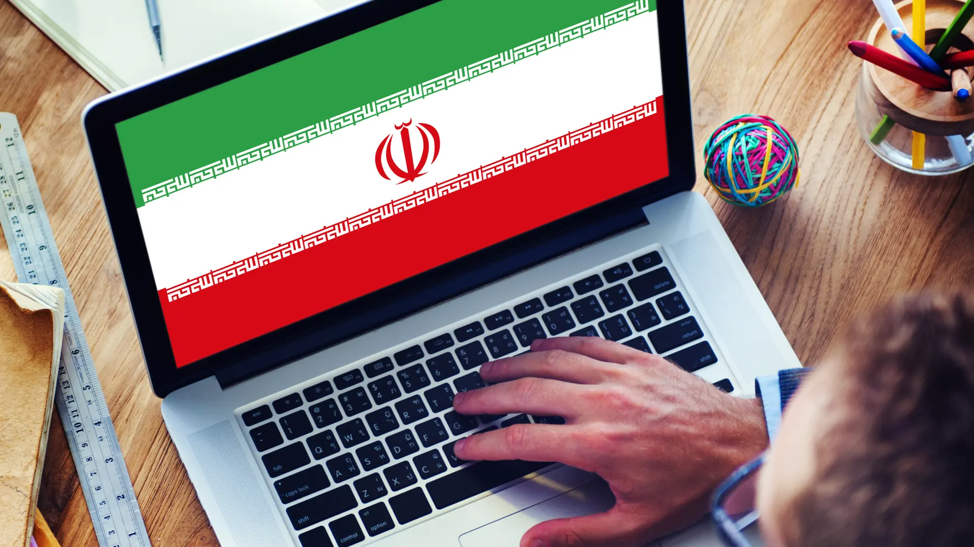 iran internet shutterstock_376715080-6a0326d63cfd9.webp
