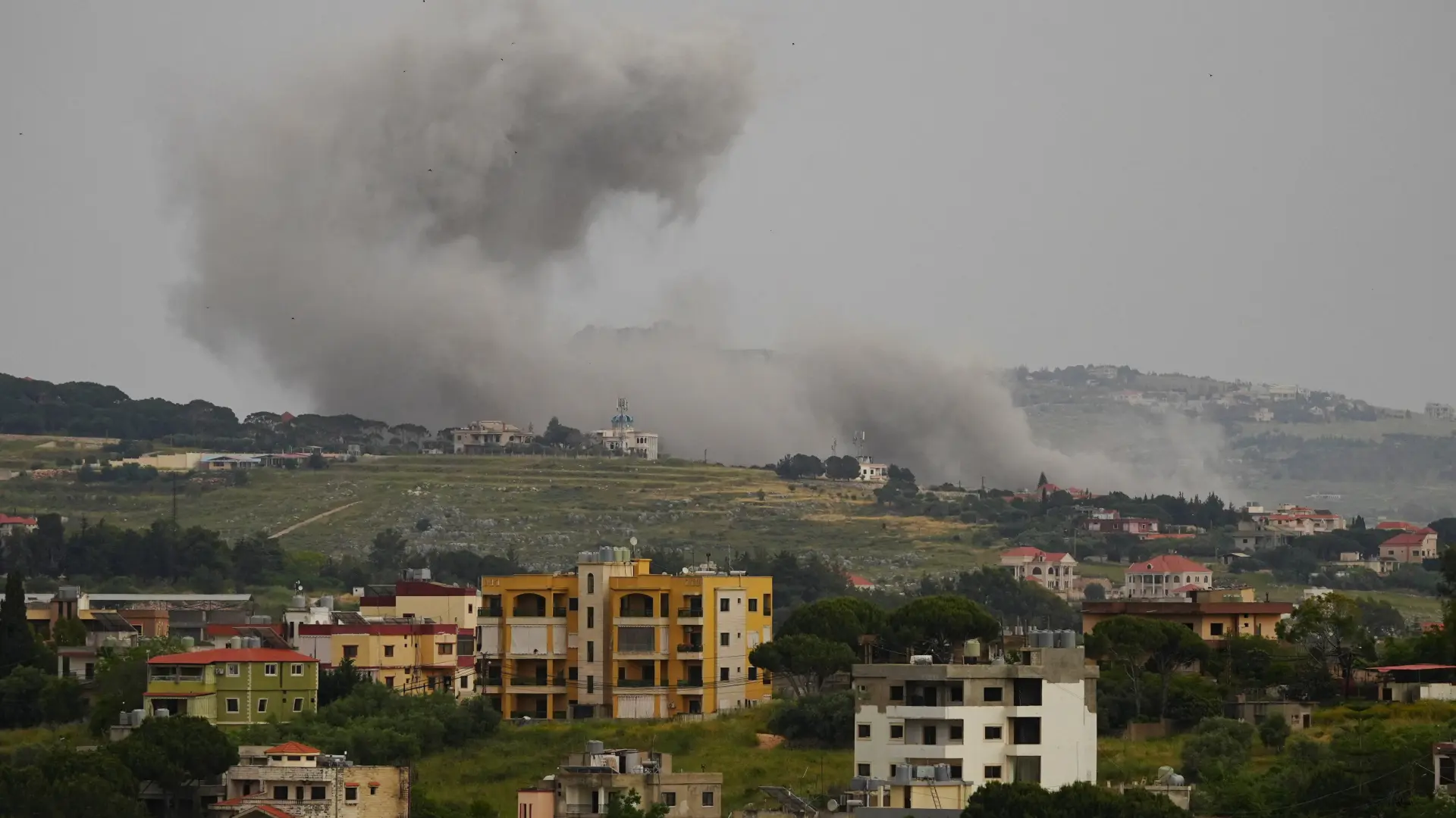 izrael napad liban REUTERS-6a0b2e6c37ce4.webp